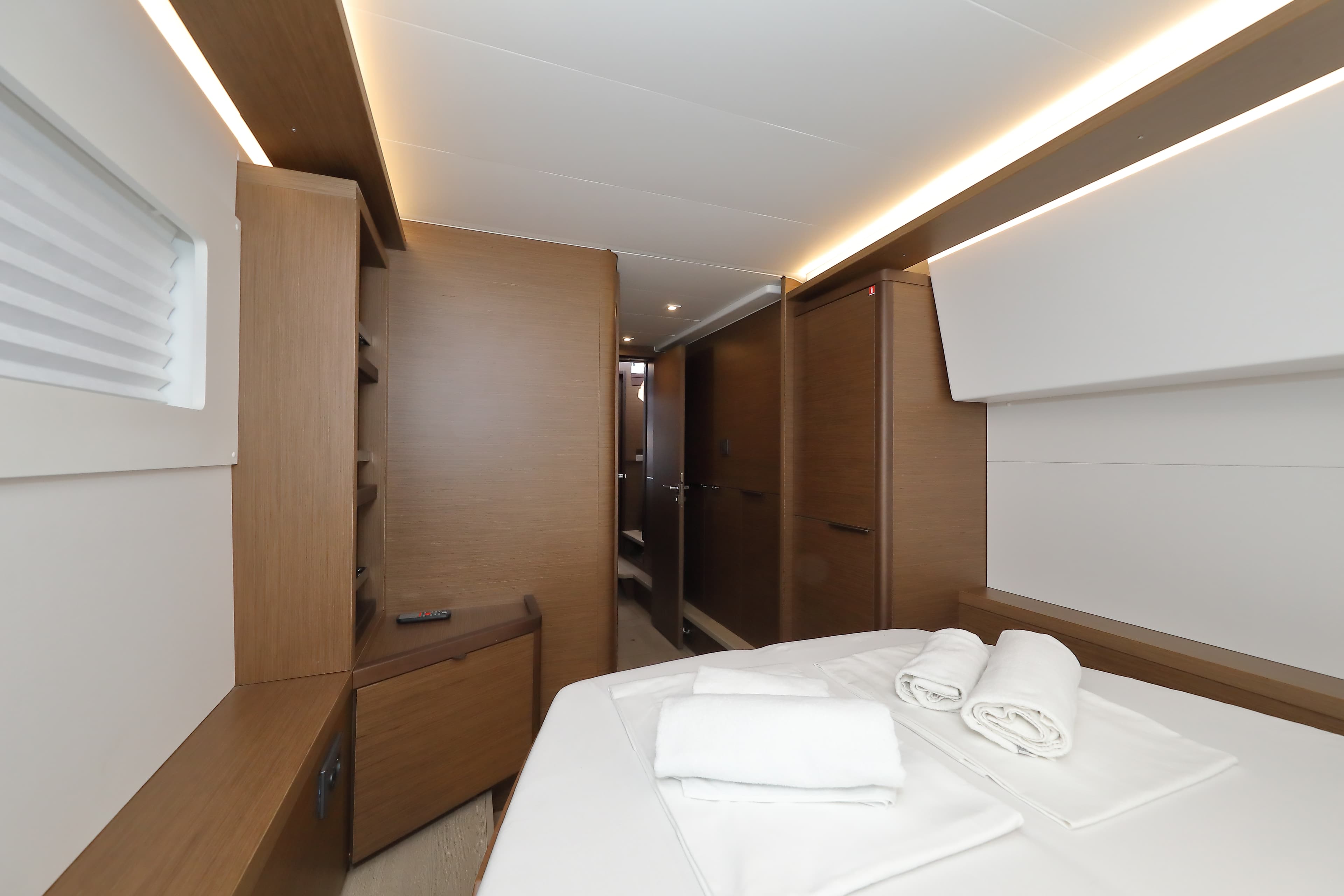 Lagoon 46  - photo 44