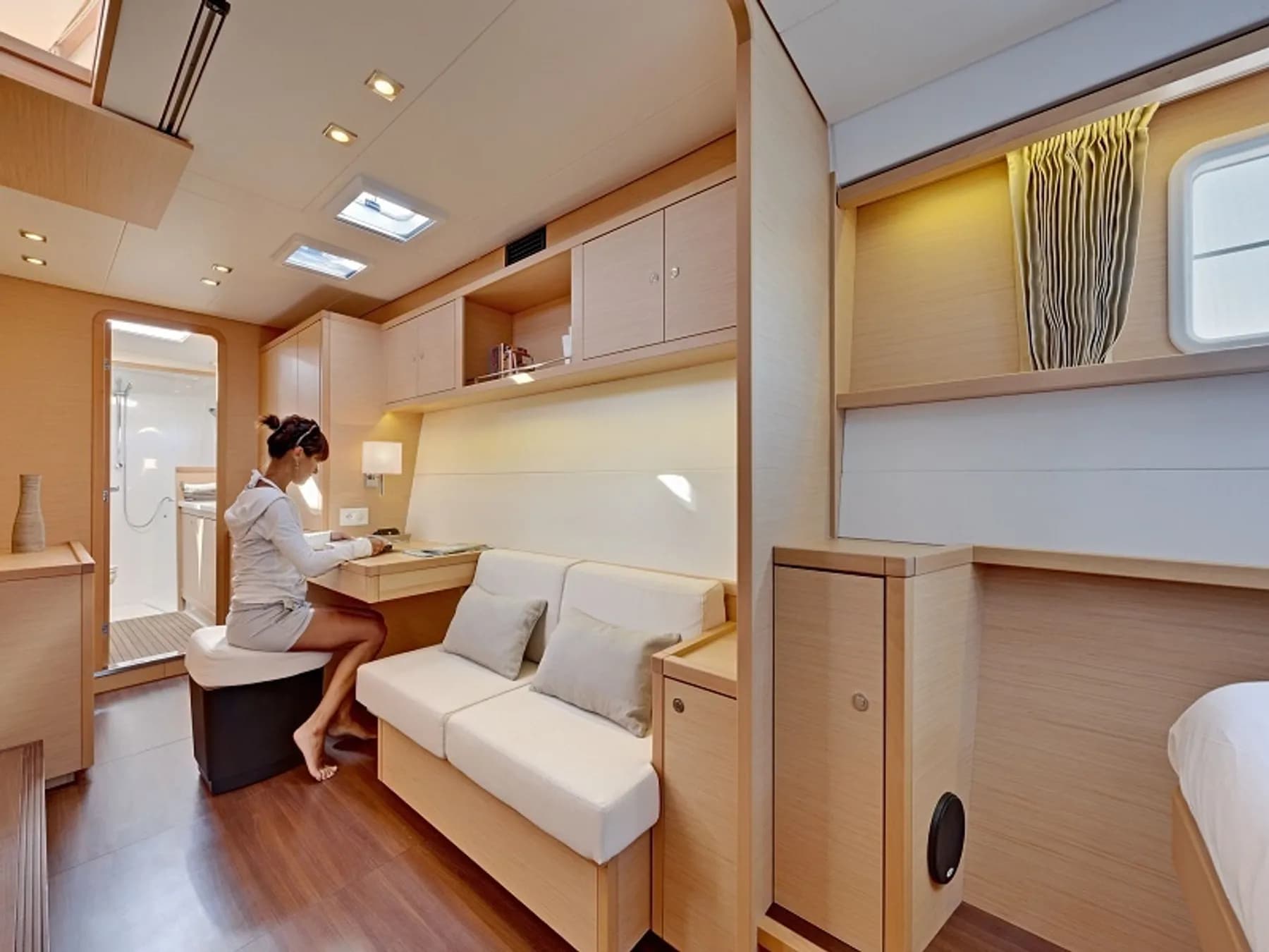 Lagoon 450 Fly - photo 12