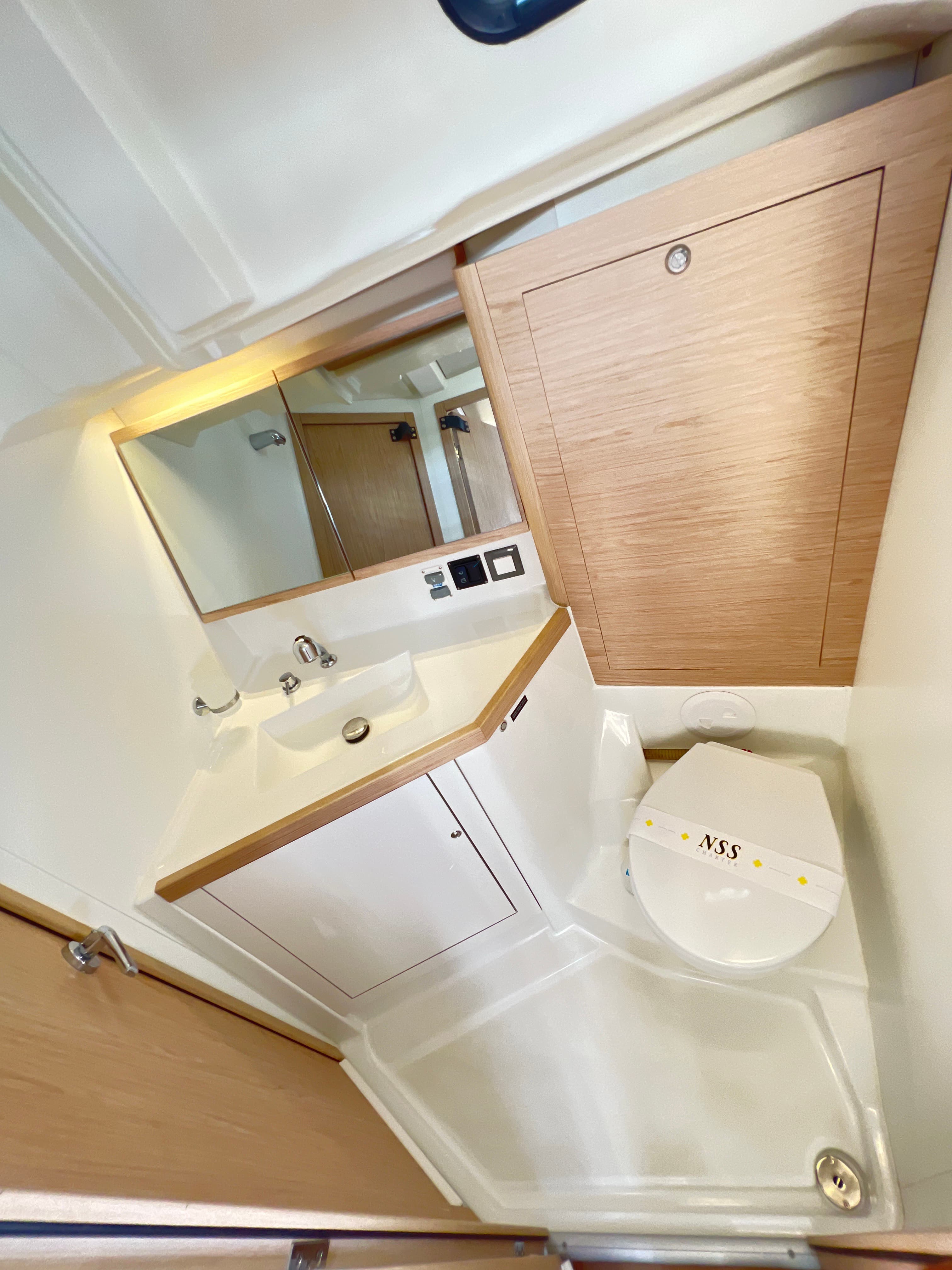 Oceanis 46.1 - photo 5