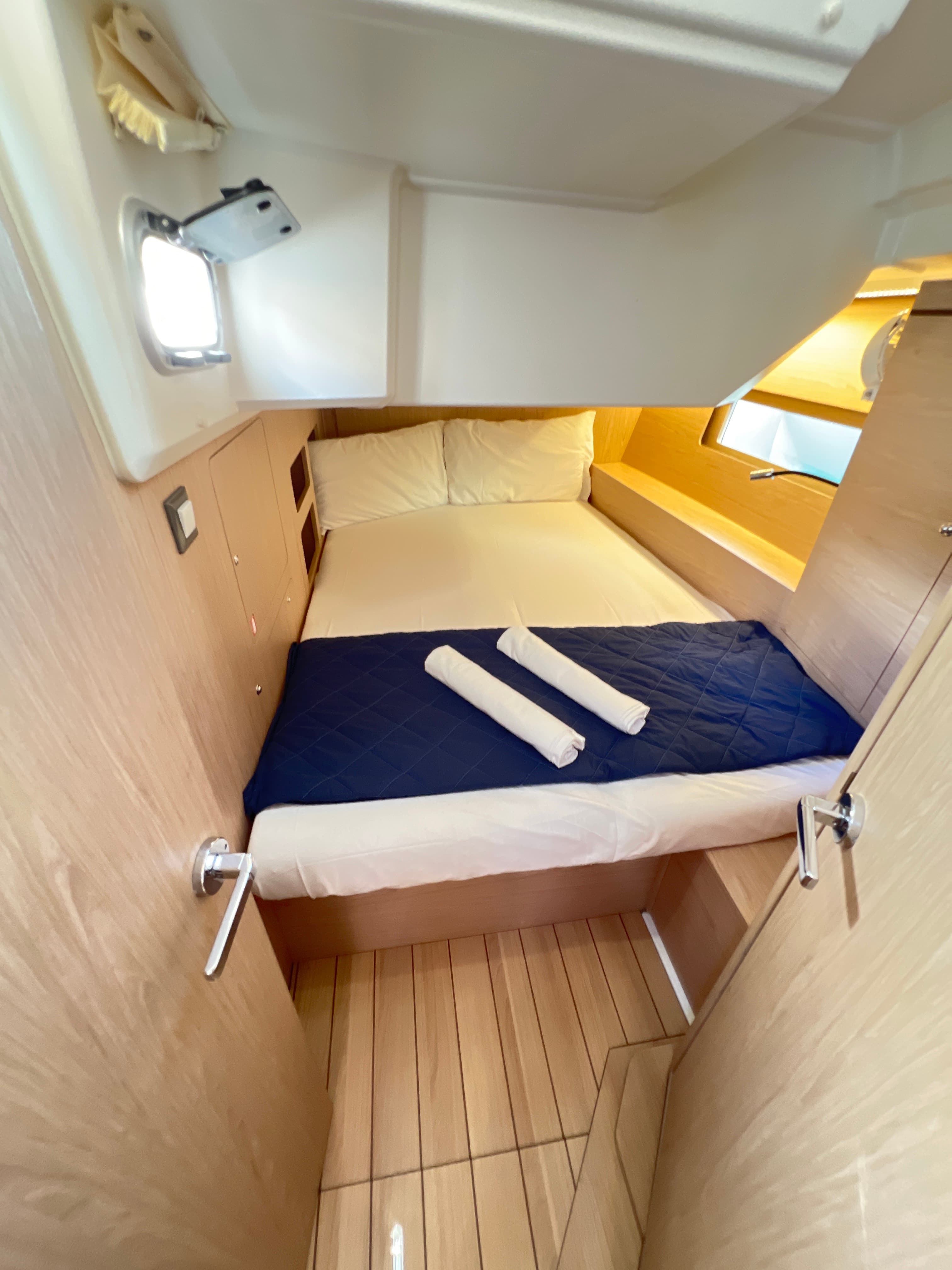 Oceanis 46.1 - photo 17