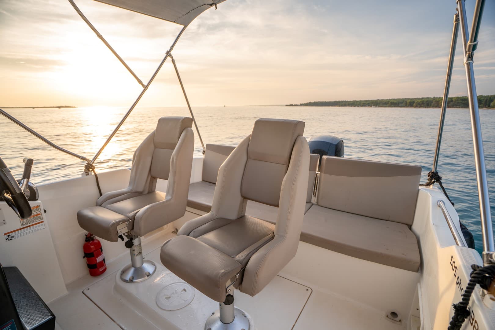 Quicksilver 605 Sundeck - photo 23