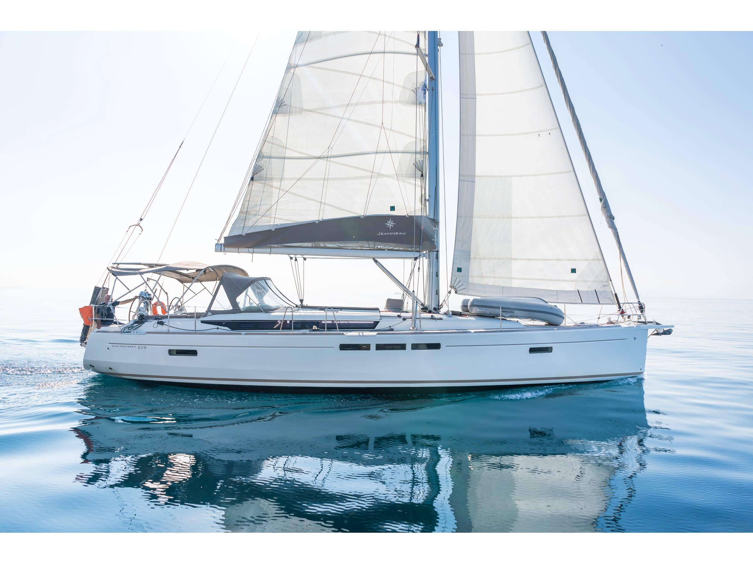 Sun Odyssey 519 - photo