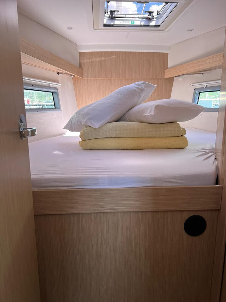 Bavaria C38 - photo 7