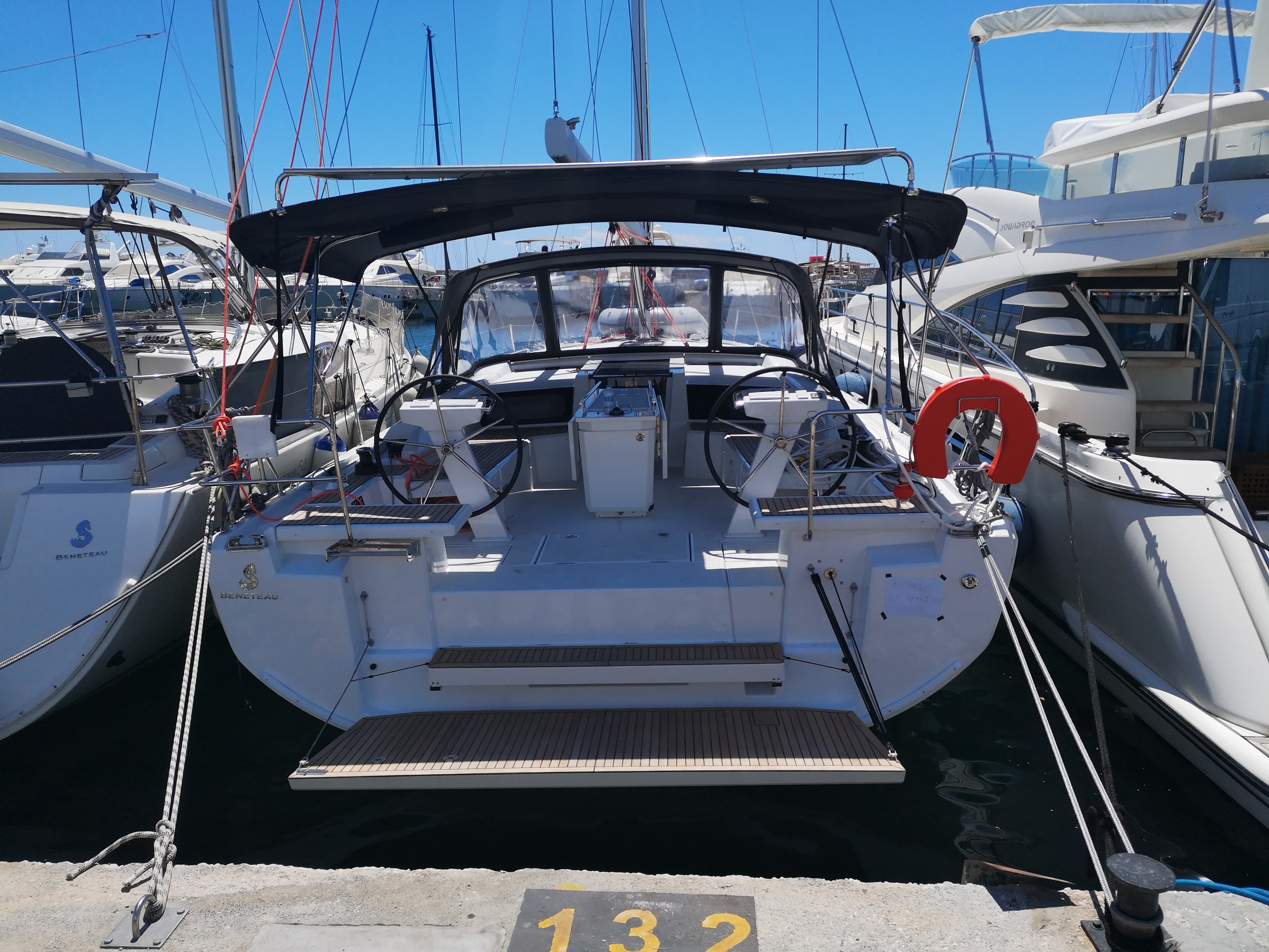Oceanis 46.1 - photo 7