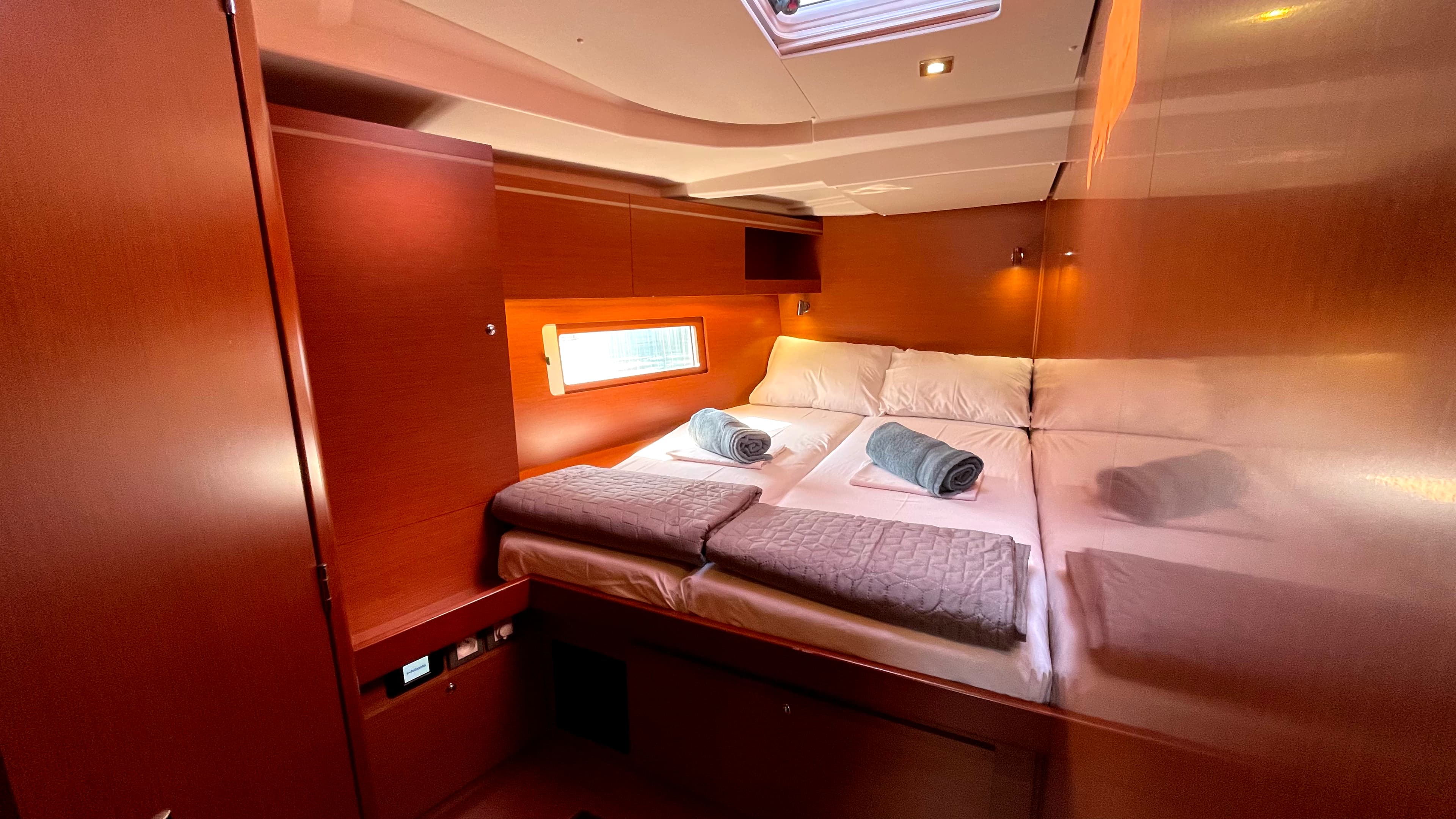 Oceanis 51.1 - photo 11