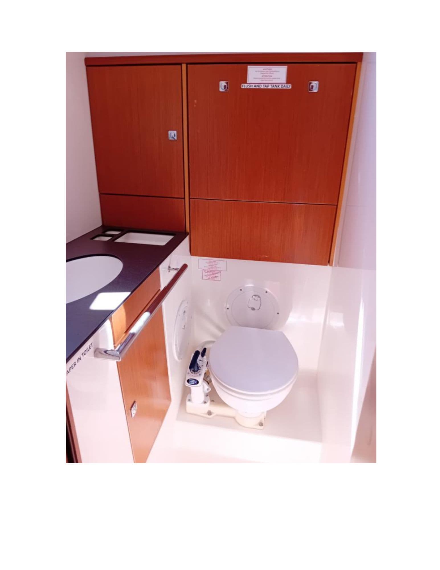 Bavaria 46 Cruiser - photo 6