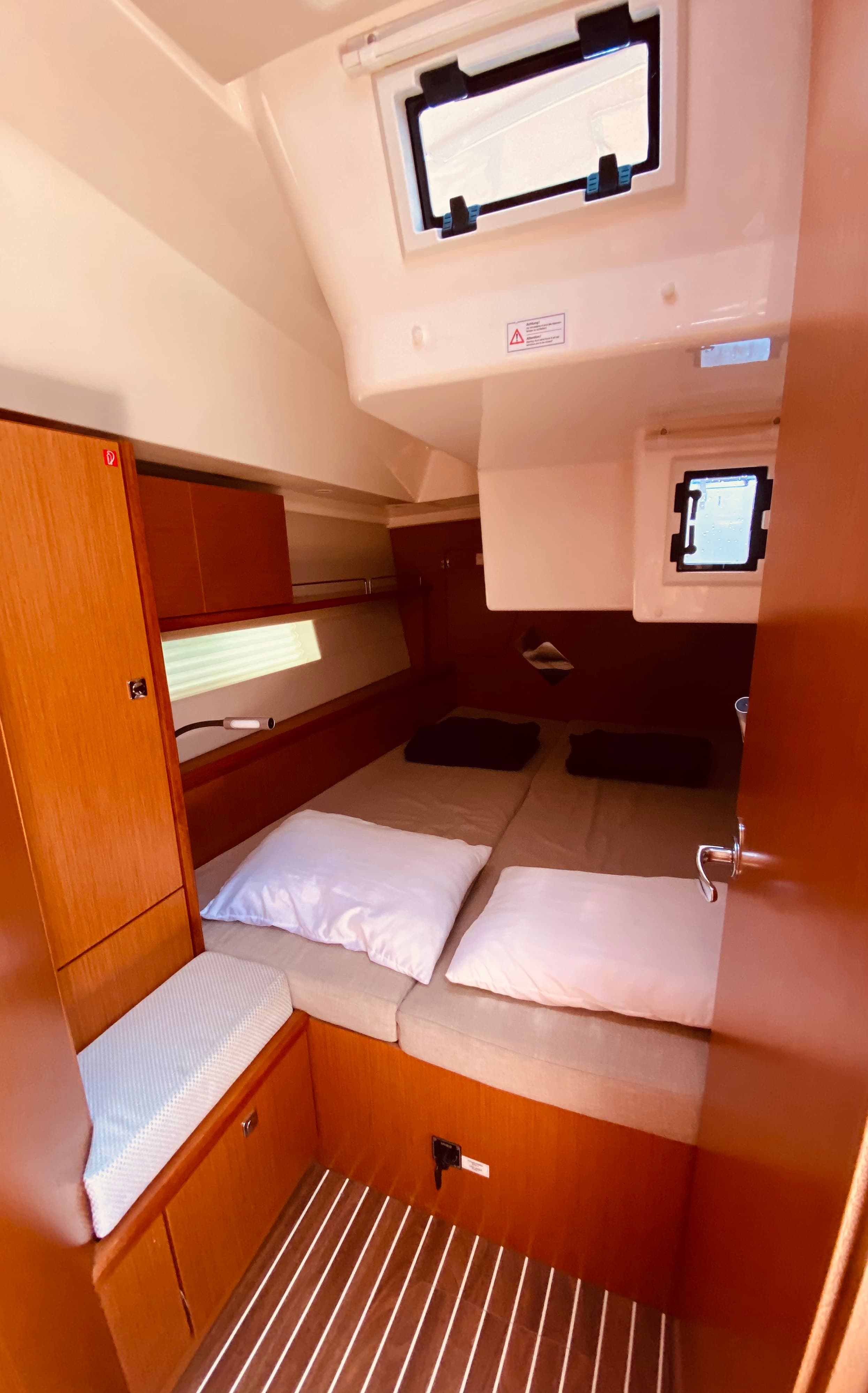 Bavaria C45 - photo 9