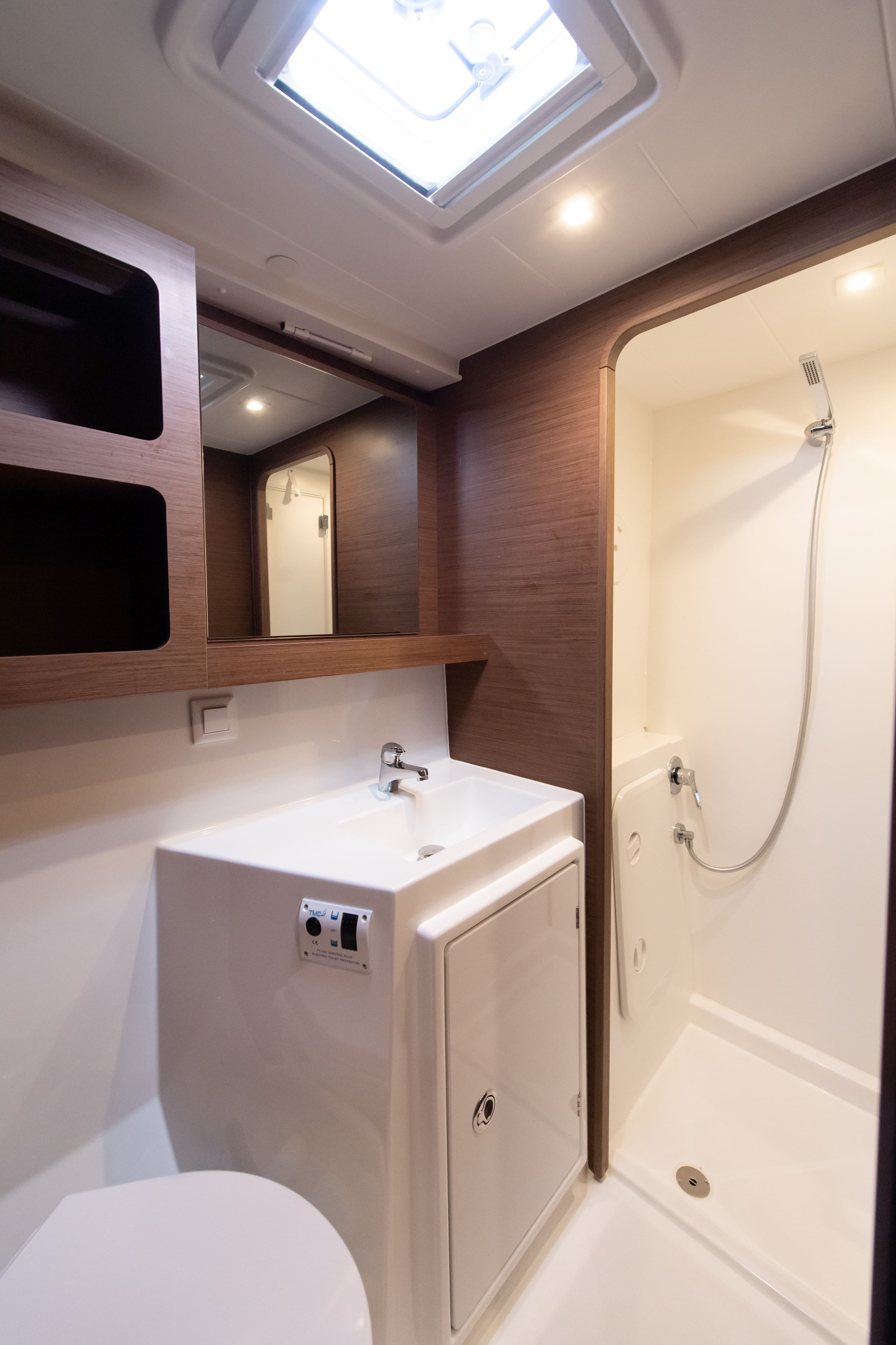 Lagoon 42 - photo 18