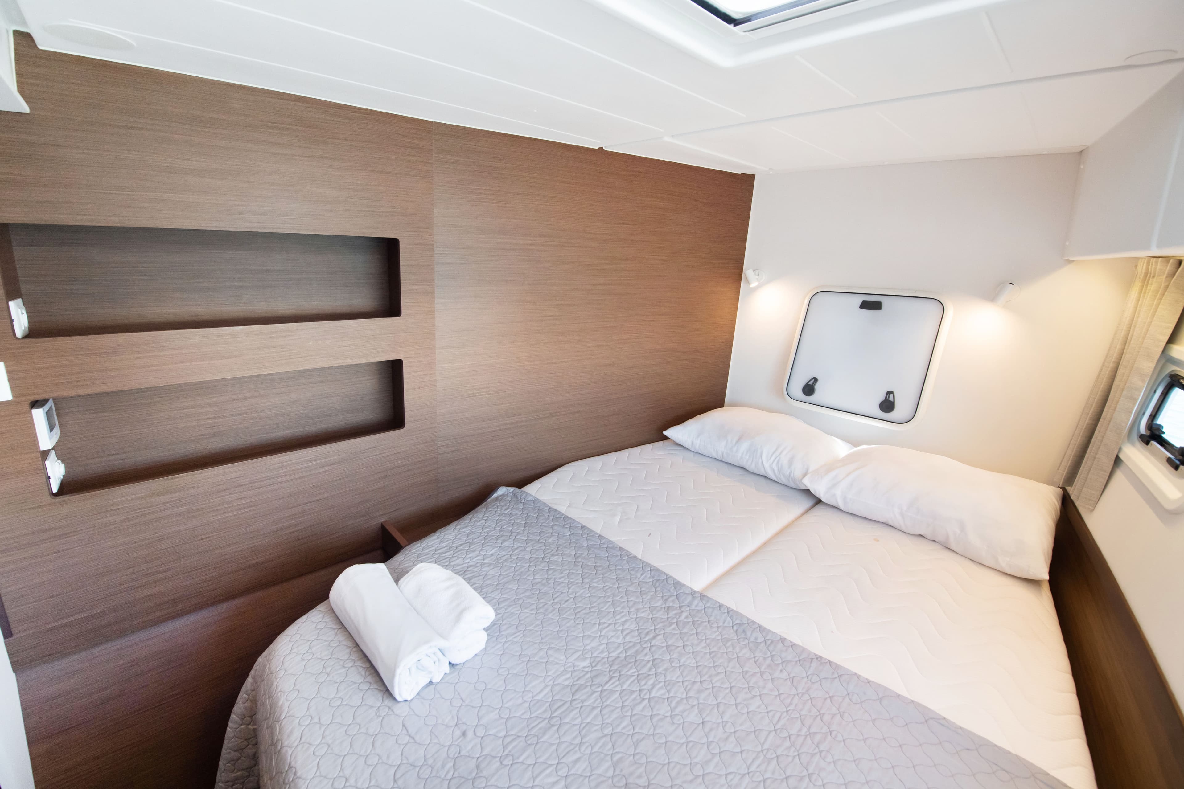 Lagoon 42 - photo 17