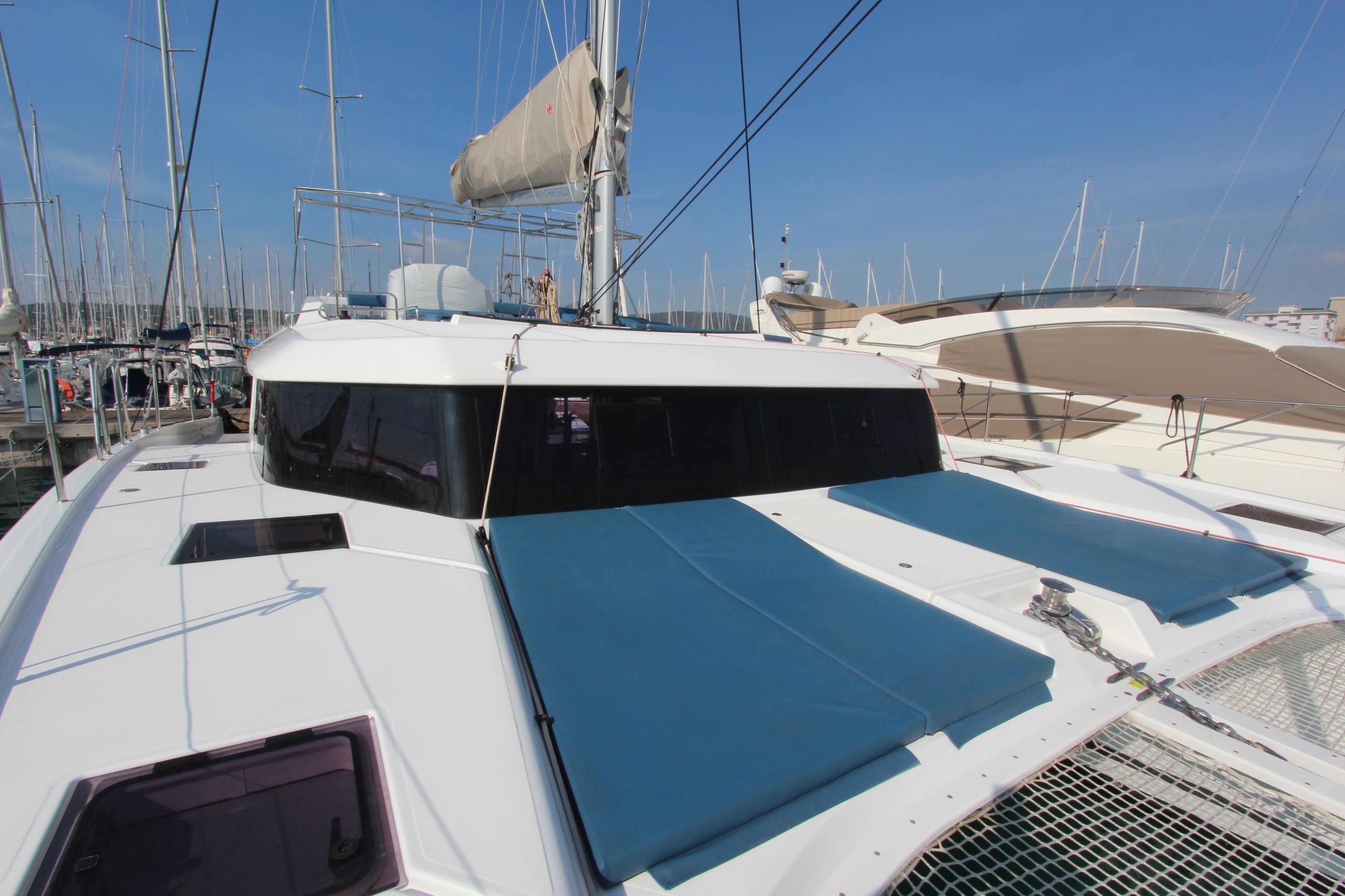 Dufour Catamaran 48 - photo 5