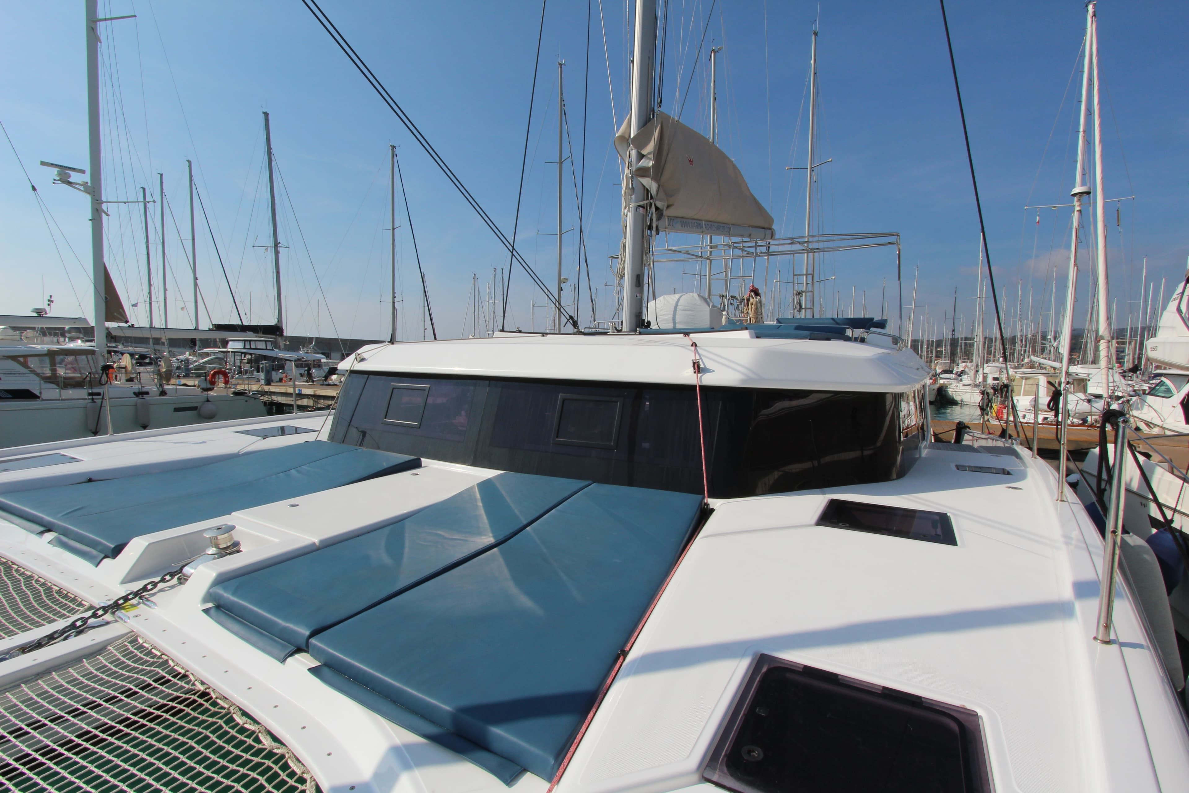 Dufour Catamaran 48 - photo 39