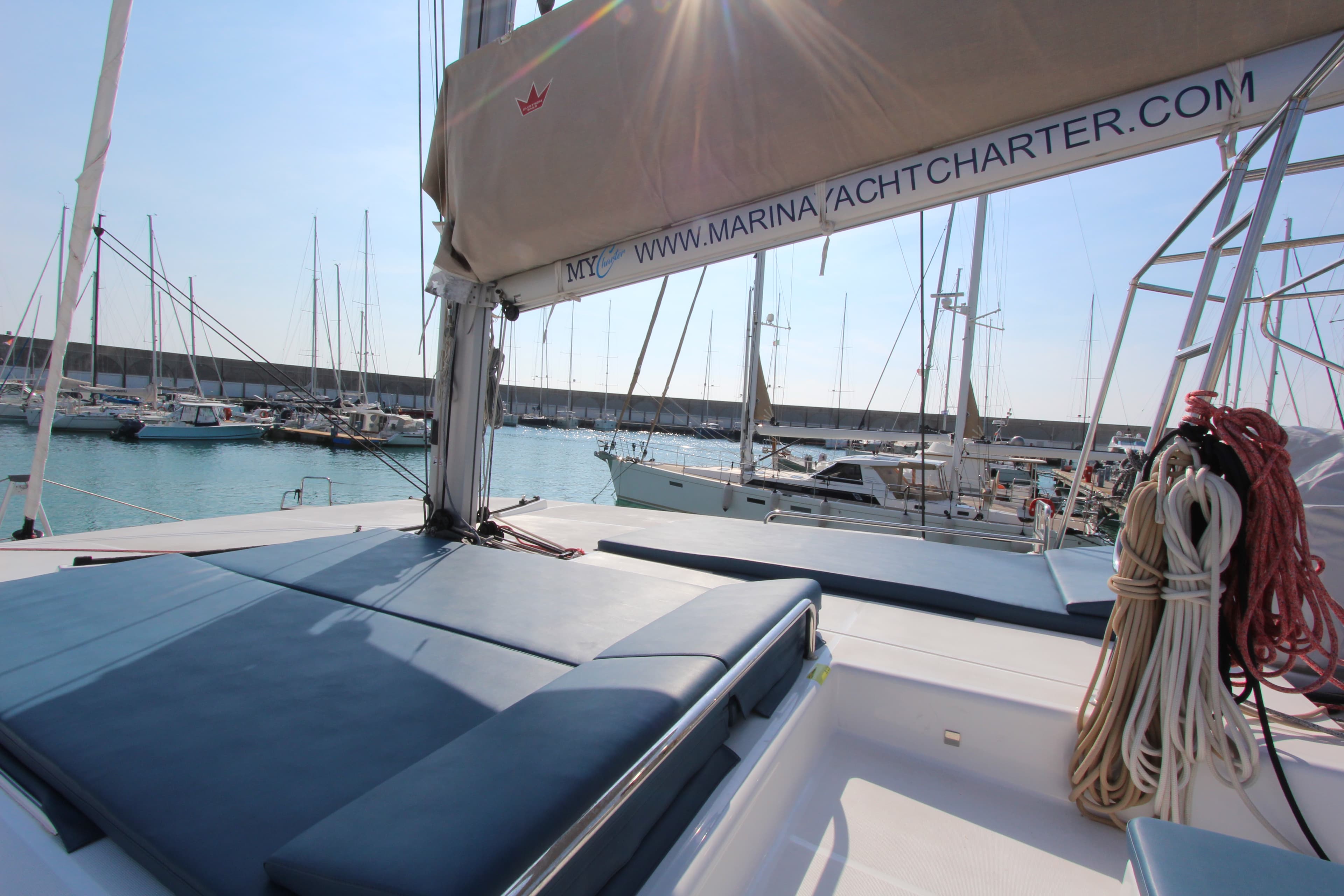 Dufour Catamaran 48 - photo 36