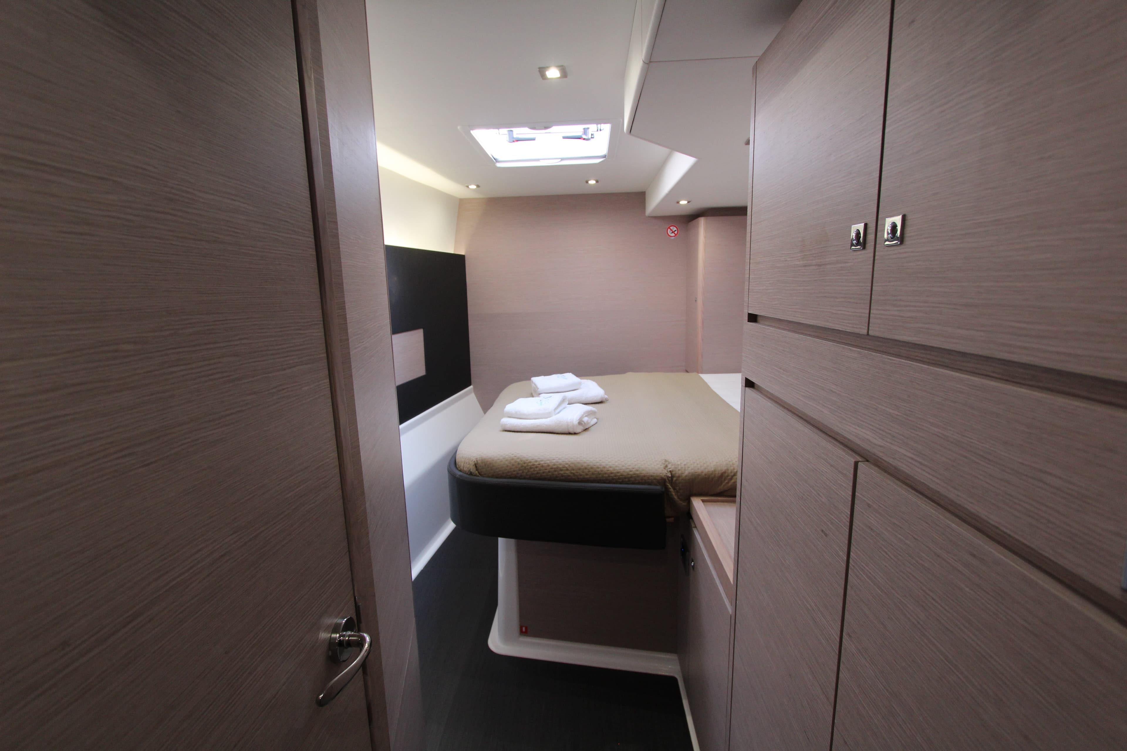 Dufour Catamaran 48 - photo 43