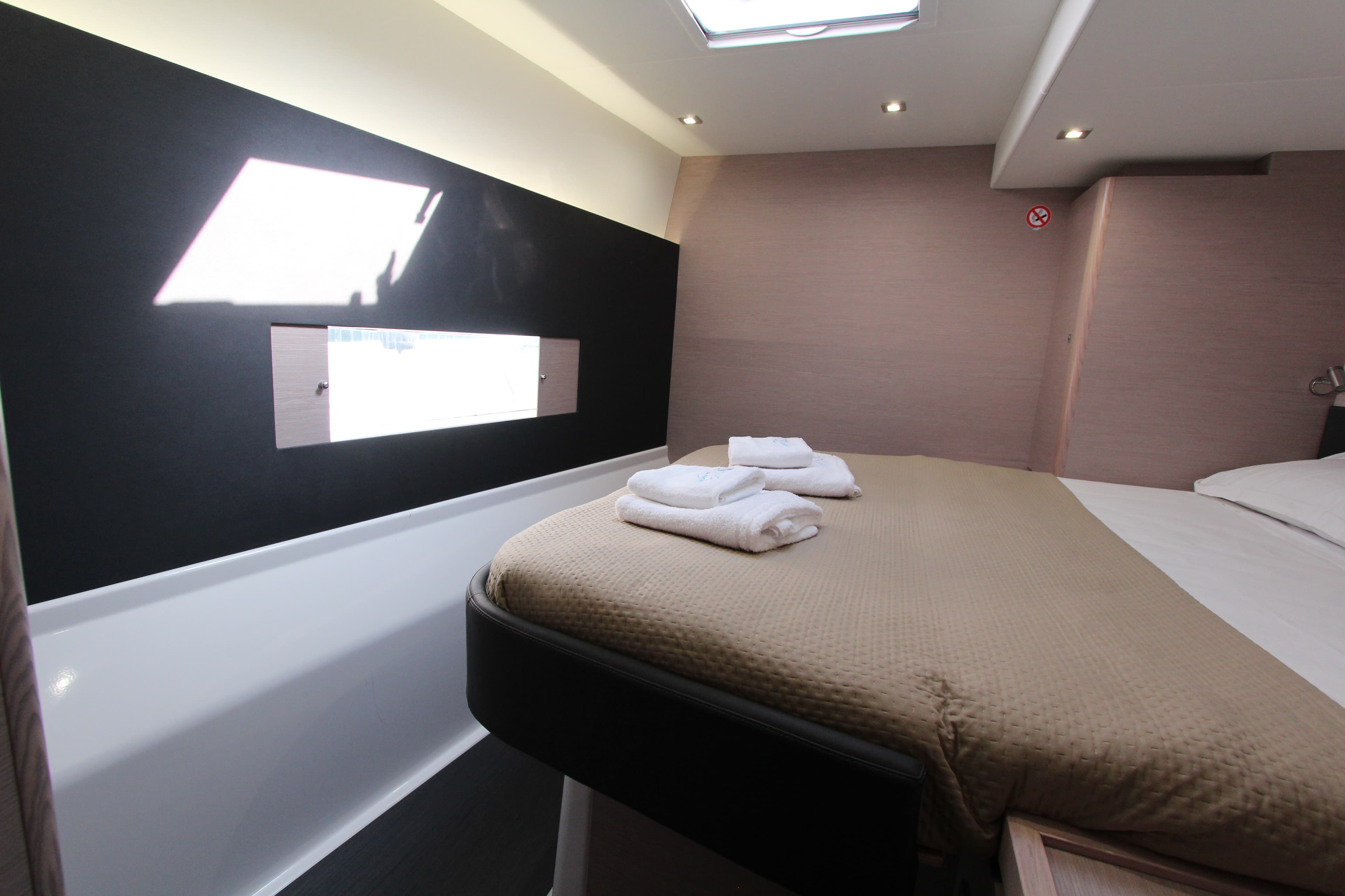 Dufour Catamaran 48 - photo 8