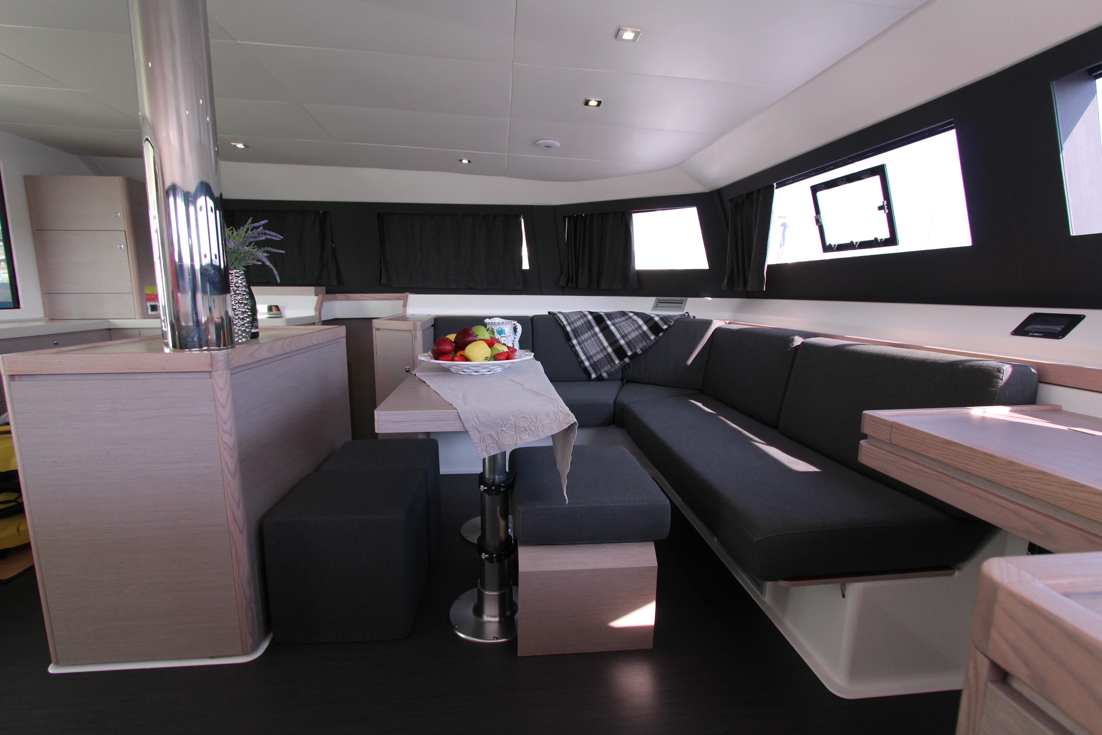 Dufour Catamaran 48 - photo 33