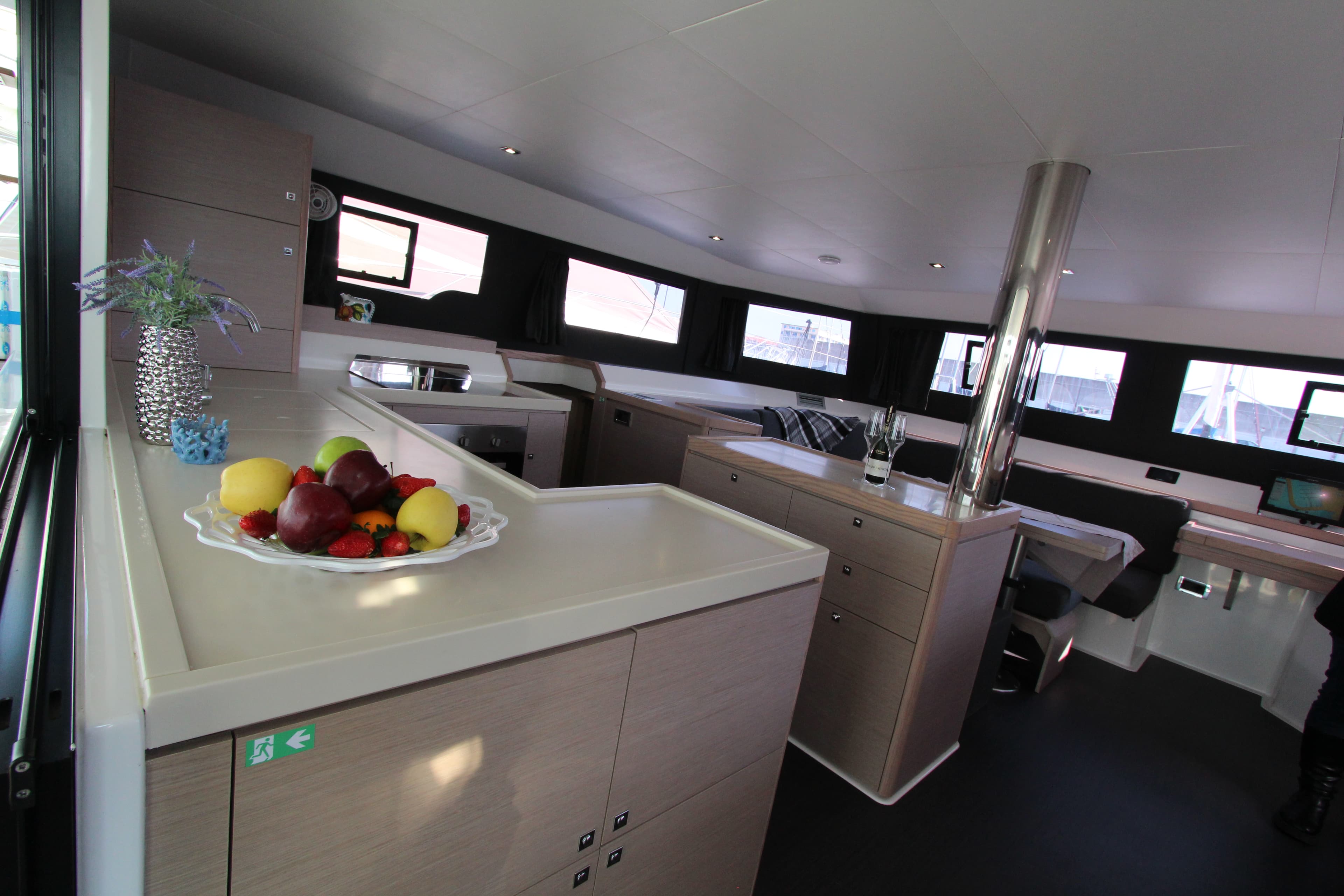 Dufour Catamaran 48 - photo 31