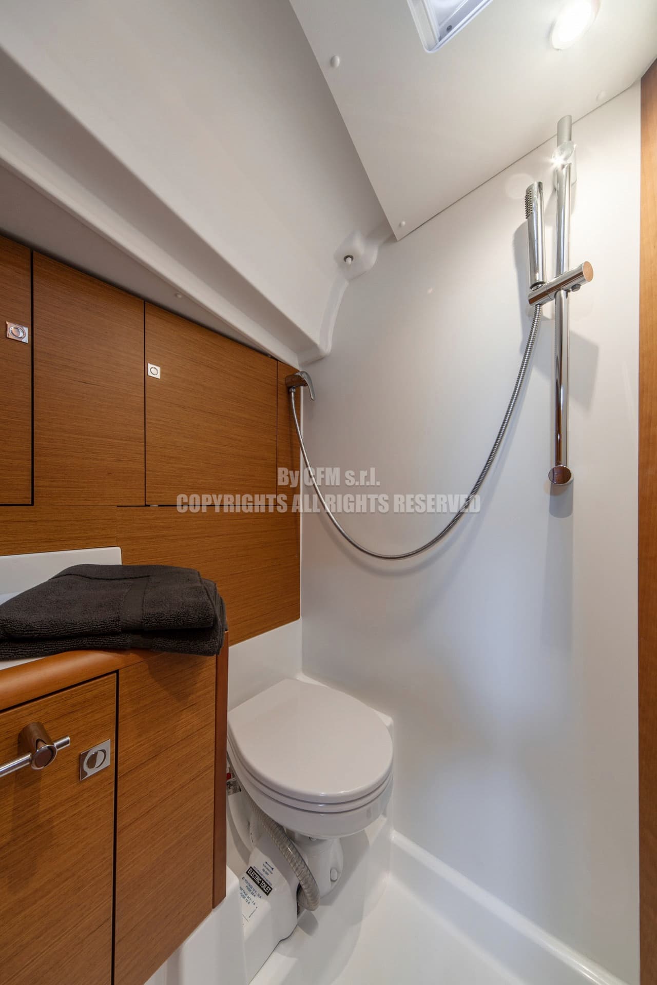 Sun Odyssey 449 - photo 6