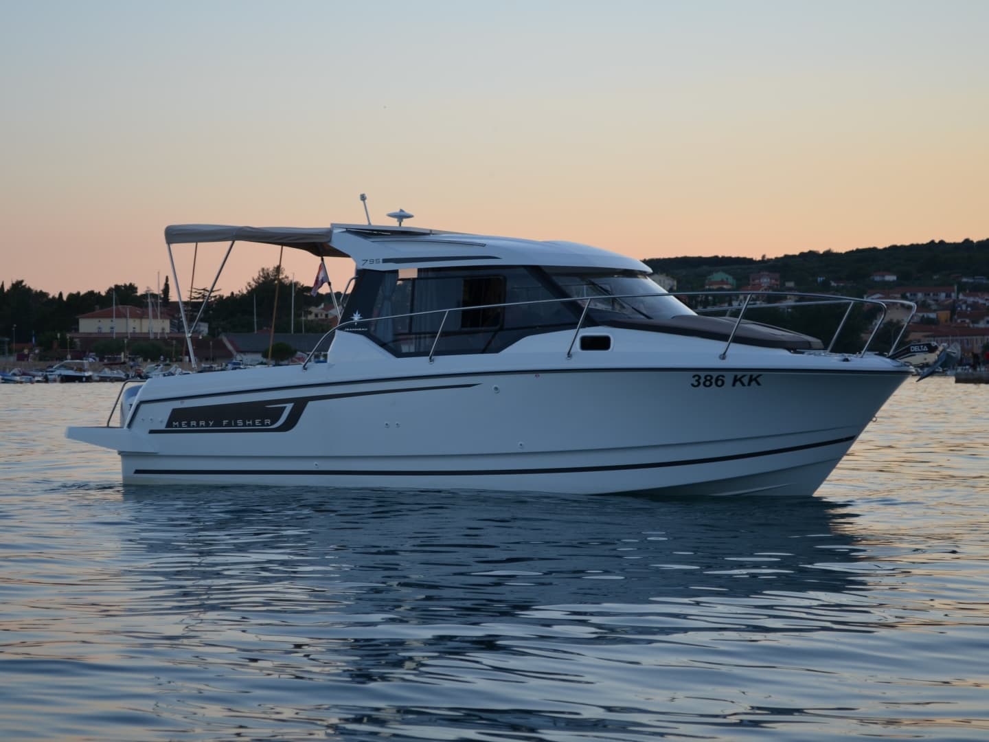 Merry Fisher 795 - photo