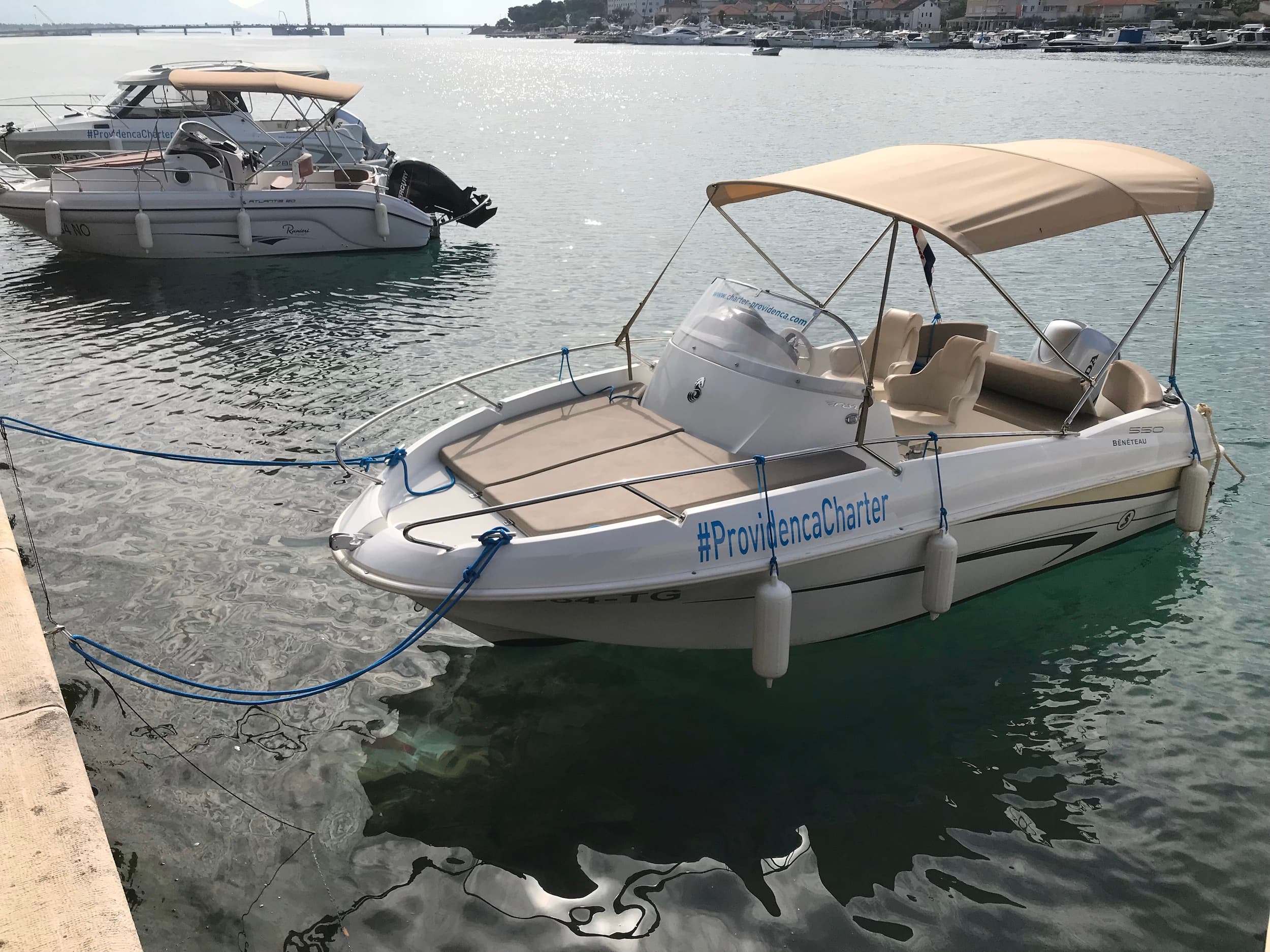 Beneteau Flyer 550 - photo 11