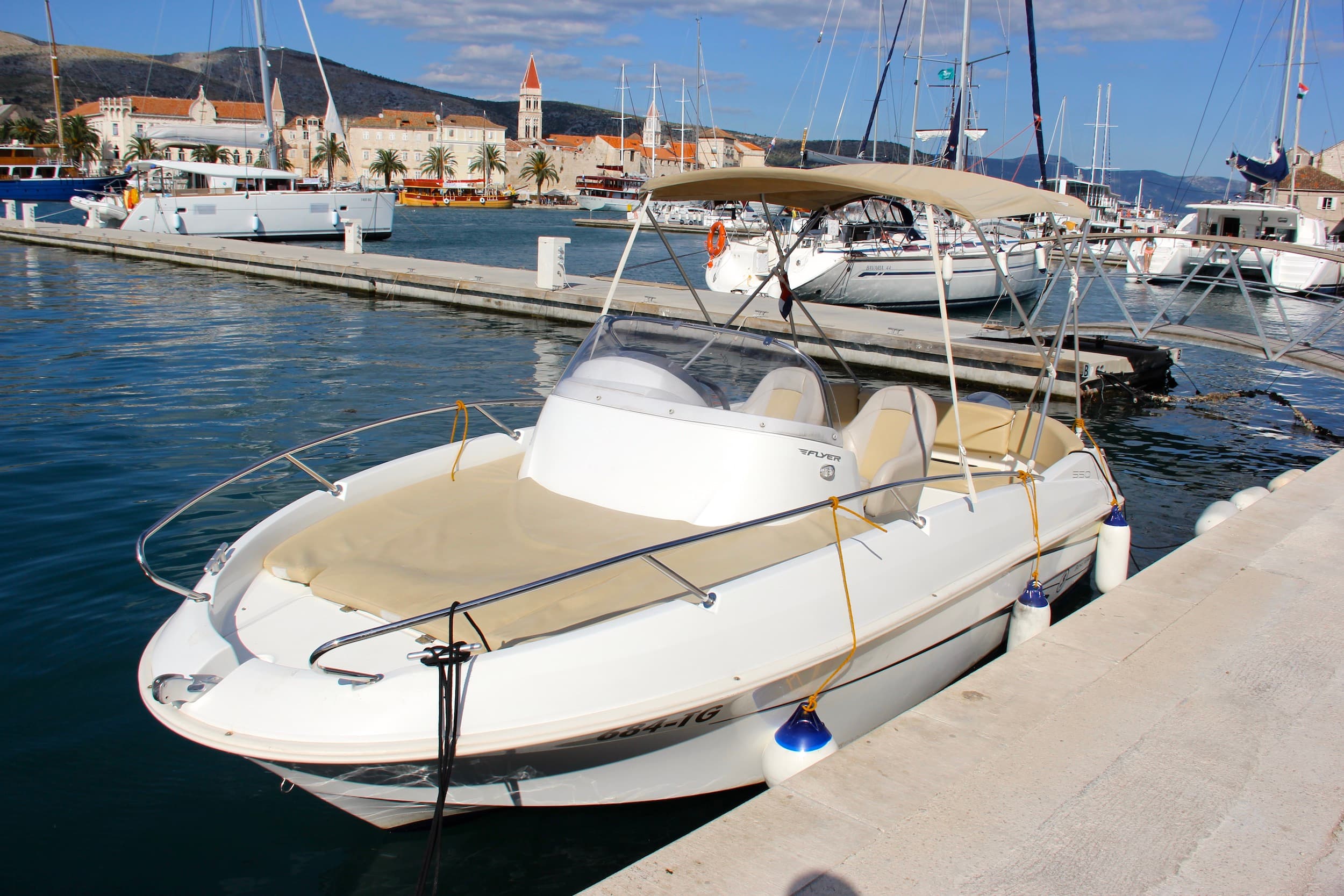 Beneteau Flyer 550 - photo 10