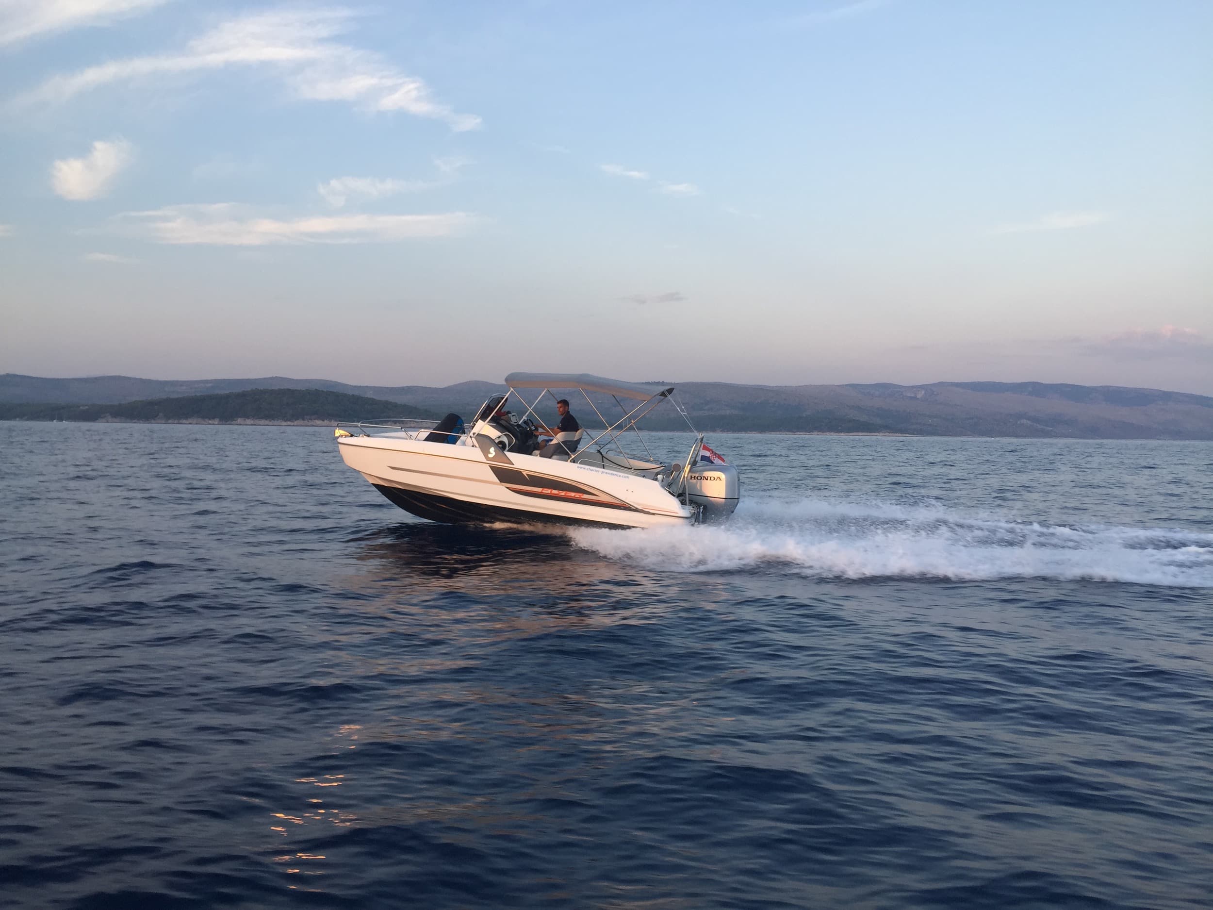 Beneteau Flyer 6 - photo 17