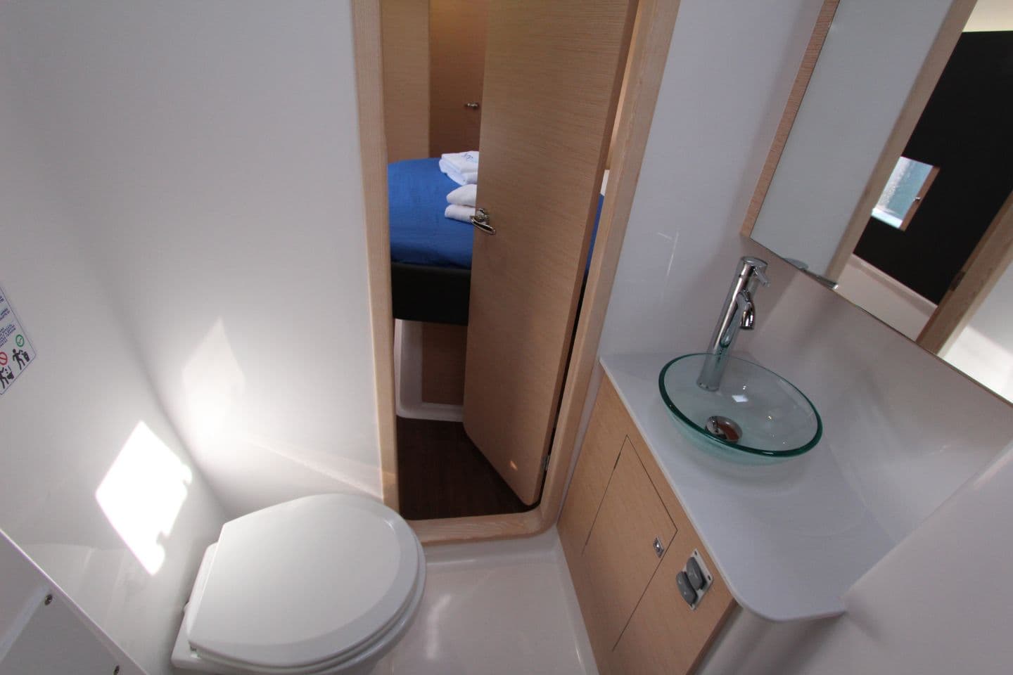 Dufour Catamaran 48 - photo 19