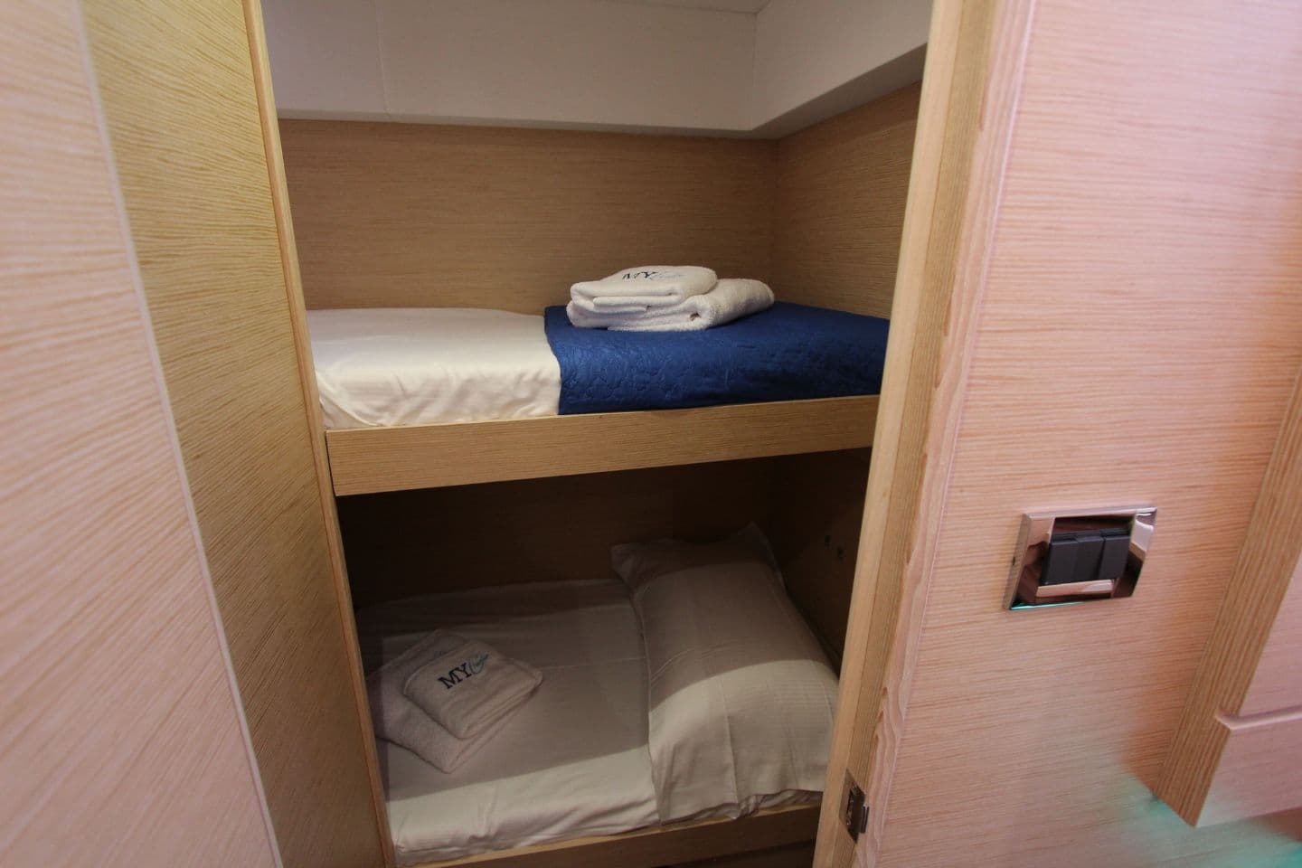 Dufour Catamaran 48 - photo 28