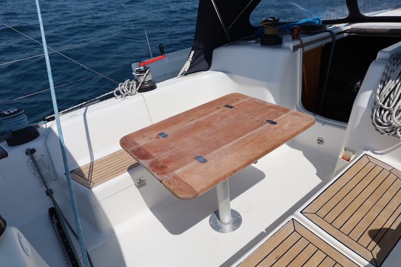 Dufour 44 Performance - photo 8