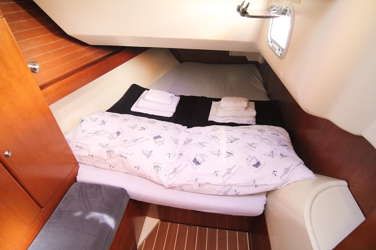 Dufour 44 Performance - photo 19