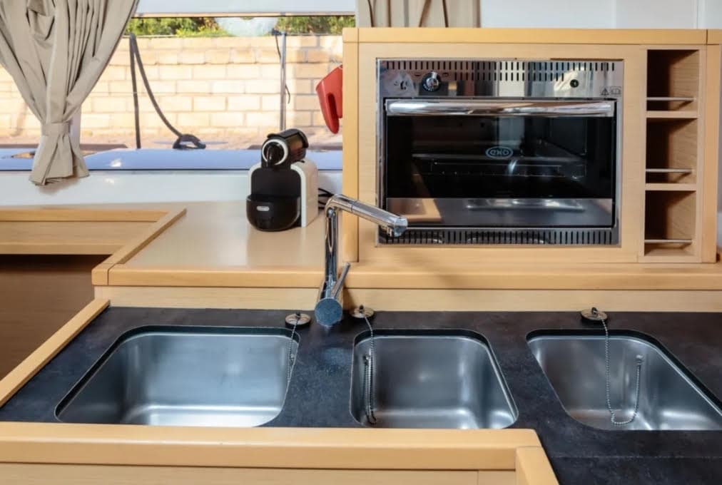 Lagoon 400 S2 - photo 7