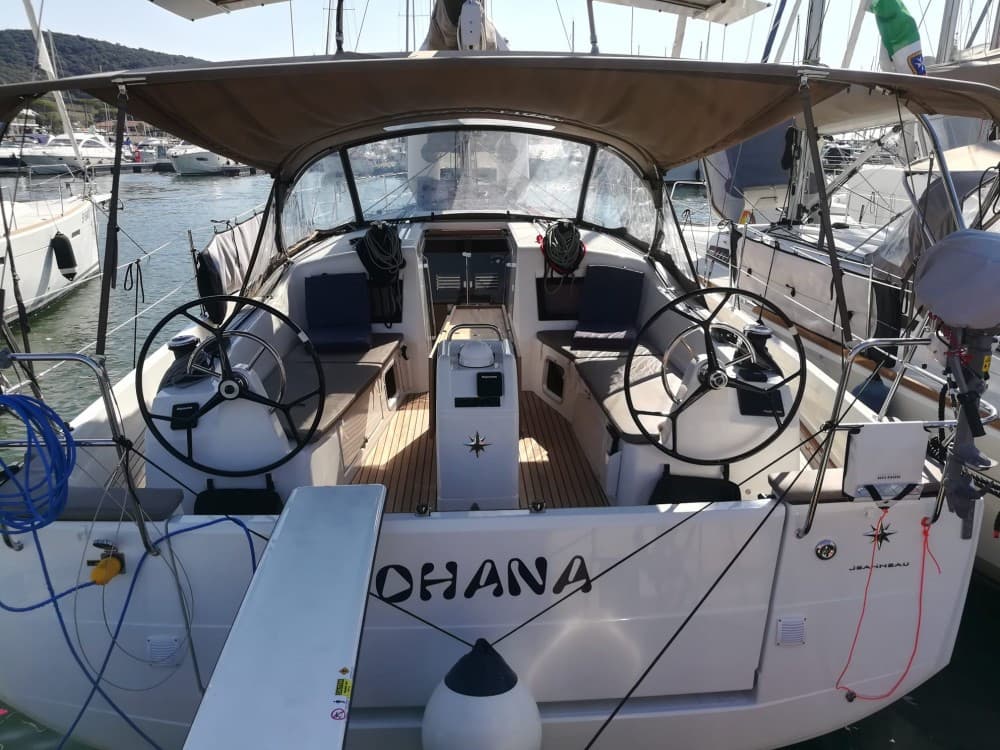 Sun Odyssey 410 - photo