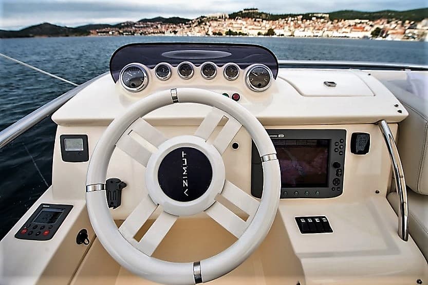 Azimut 47 - photo 12