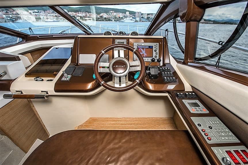 Azimut 47 - photo 15
