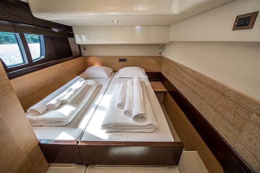 Azimut 47 - photo 25