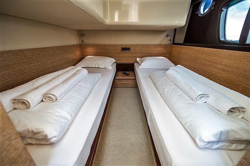 Azimut 47 - photo 26