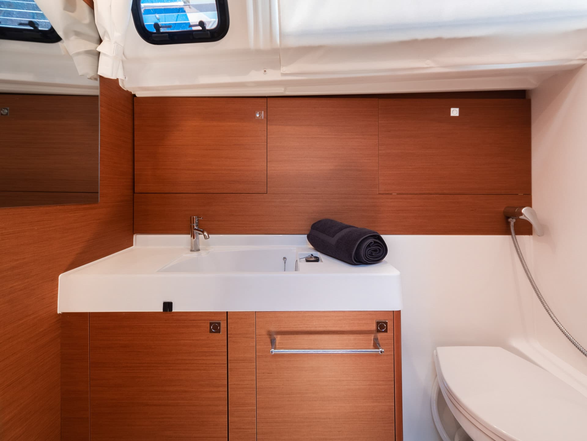 Sun Odyssey 519 - photo 4