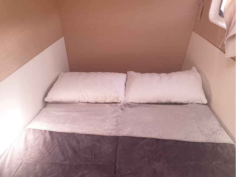 Lagoon 400 - photo 5