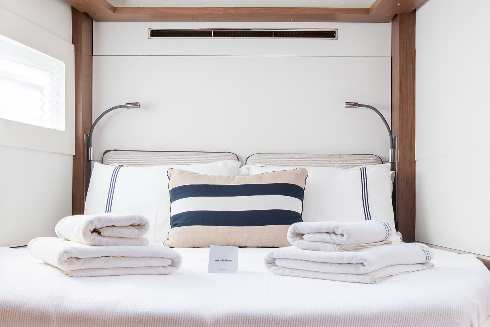 Lagoon 46  - photo 7