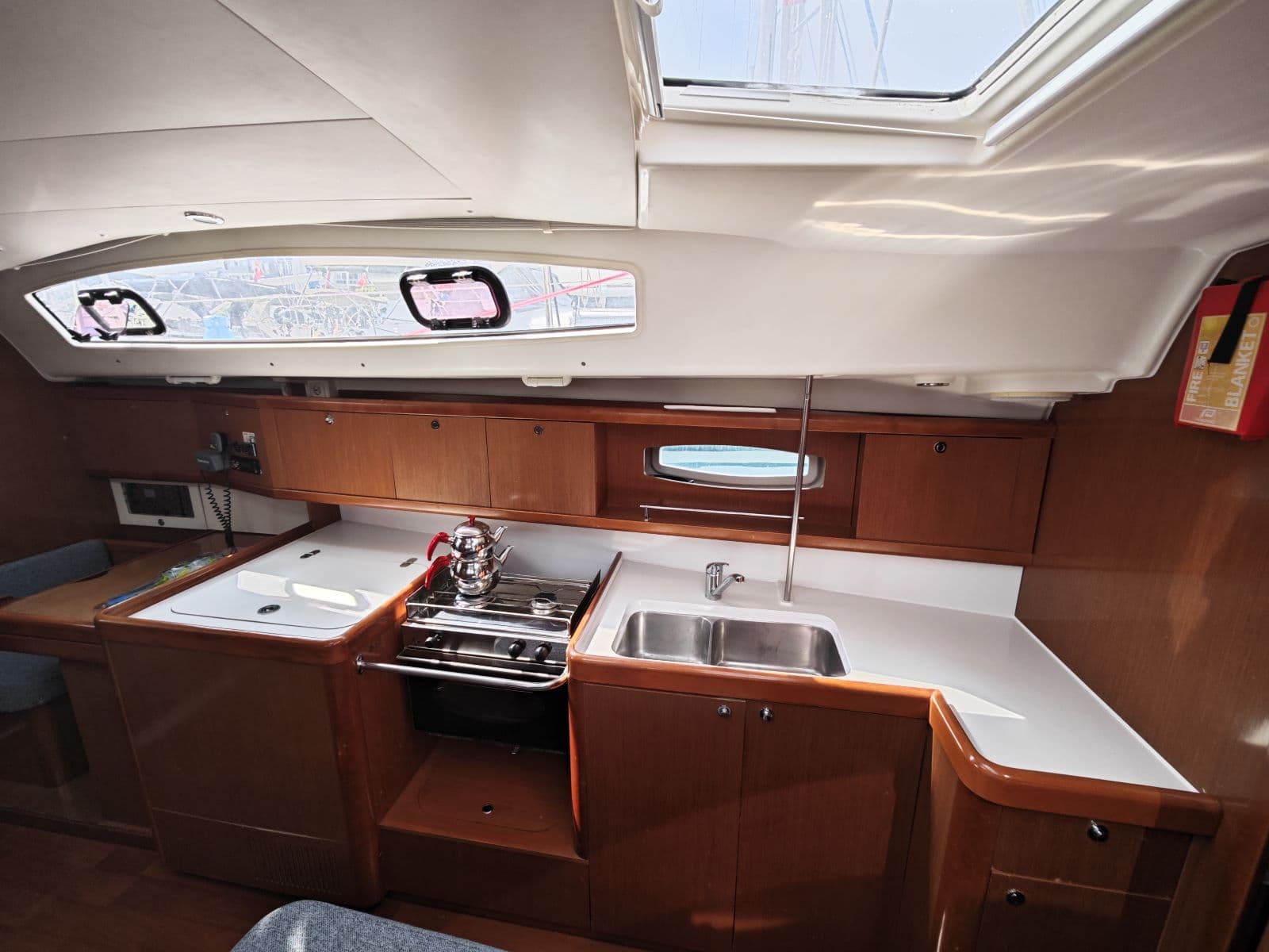 Oceanis 40 - photo 21