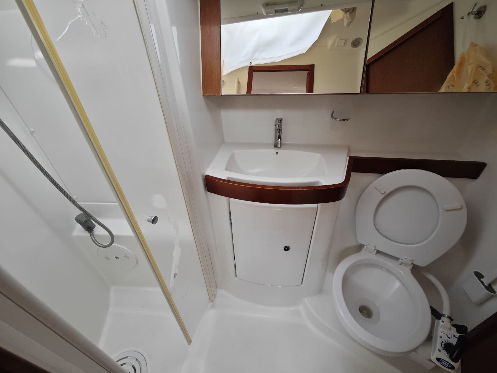 Oceanis 40 - photo 16