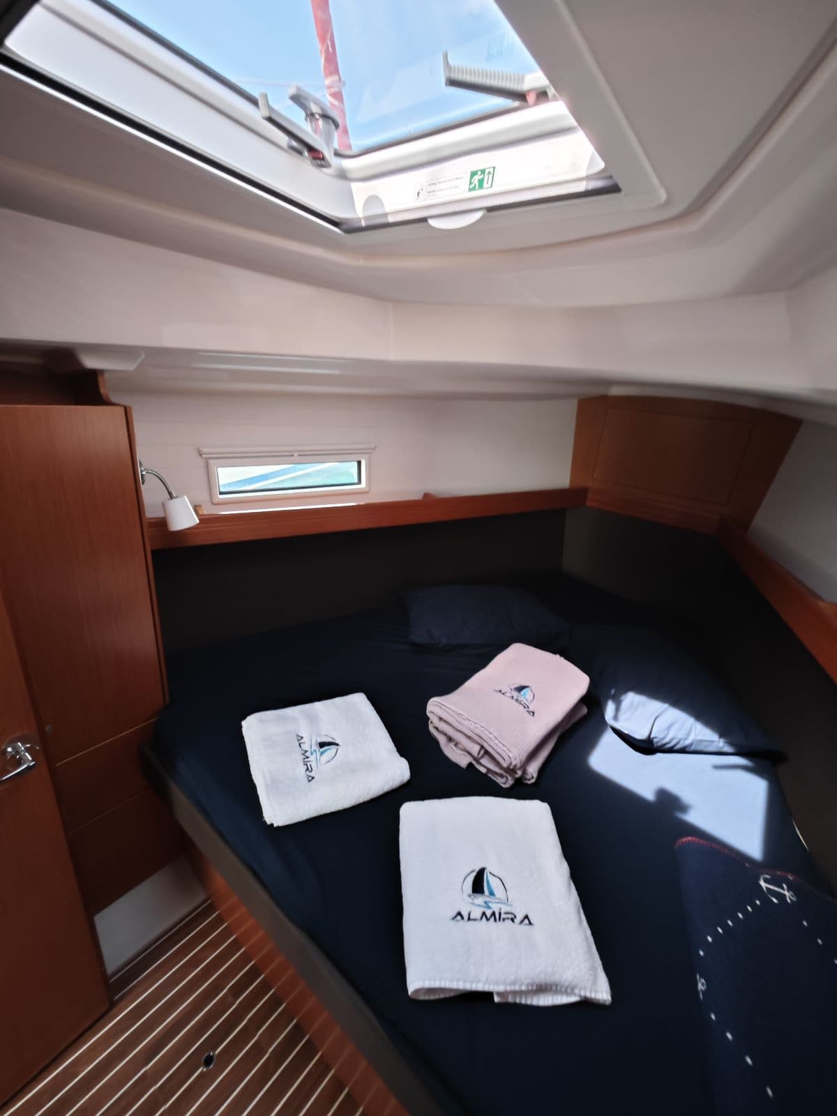 Bavaria Cruiser 37 - photo 23