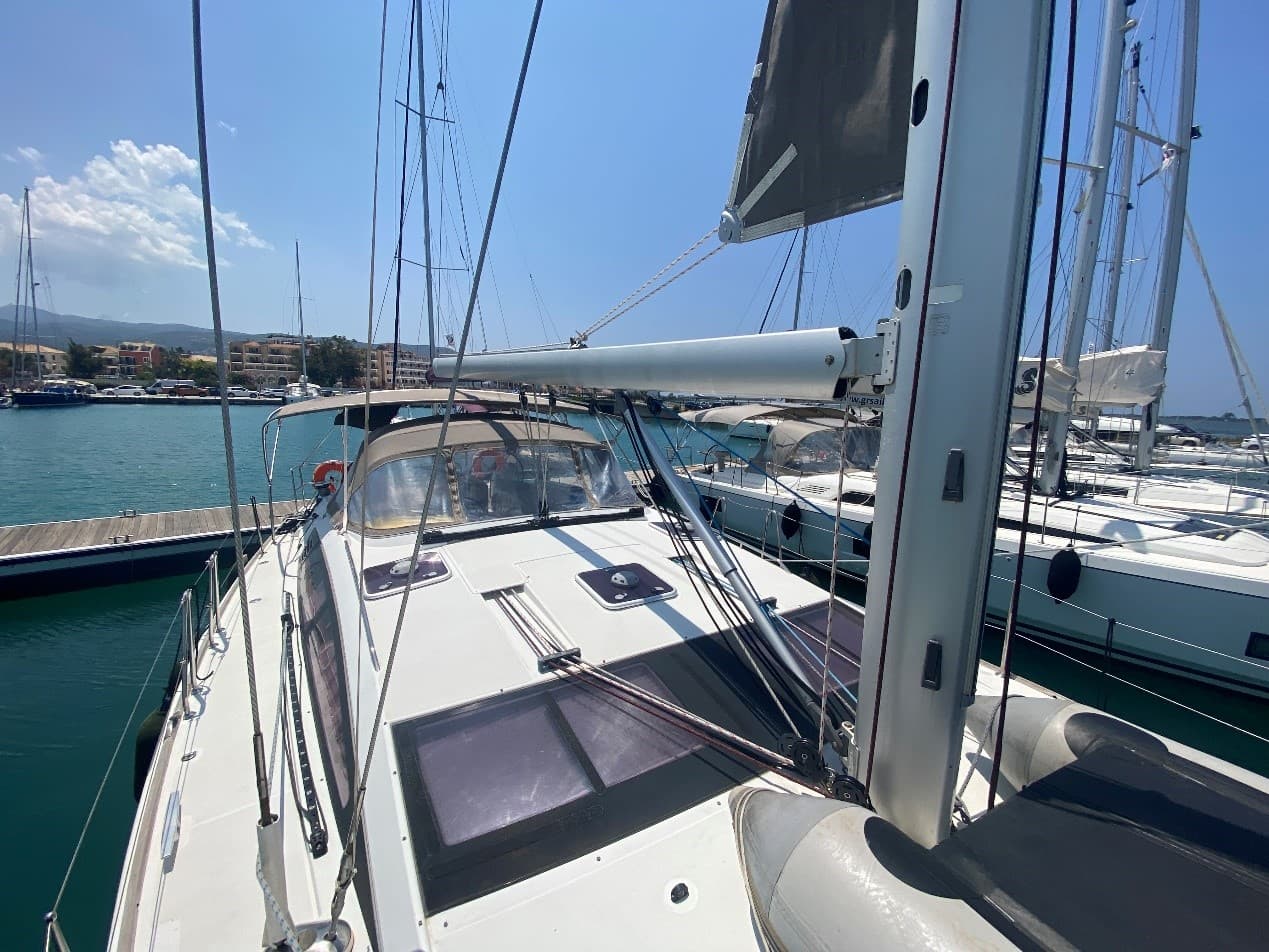 Jeanneau 53 - photo 12