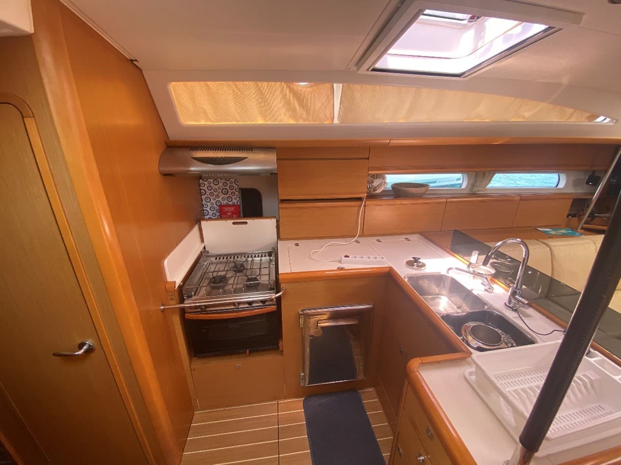 Jeanneau 53 - photo 9