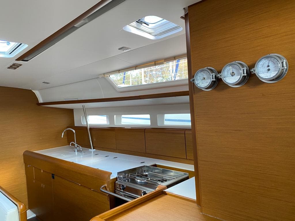 Sun Odyssey 519 - photo 11