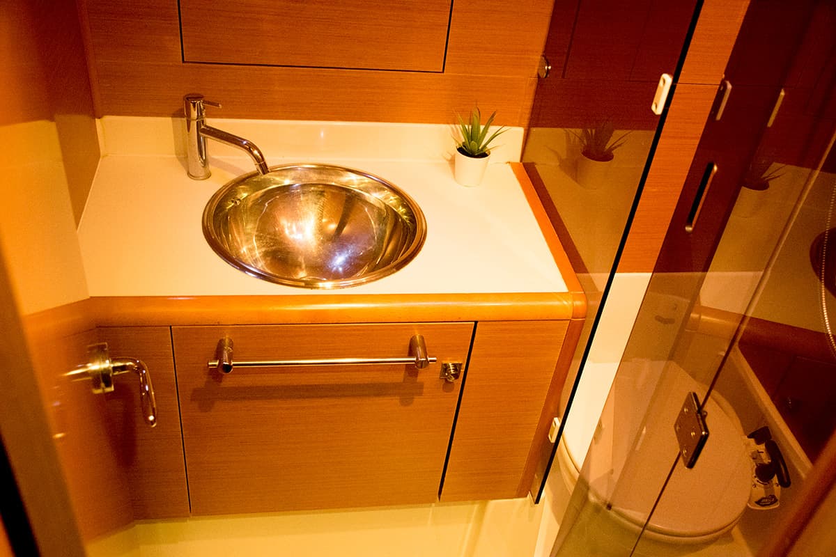 Sun Odyssey 439 - photo 6