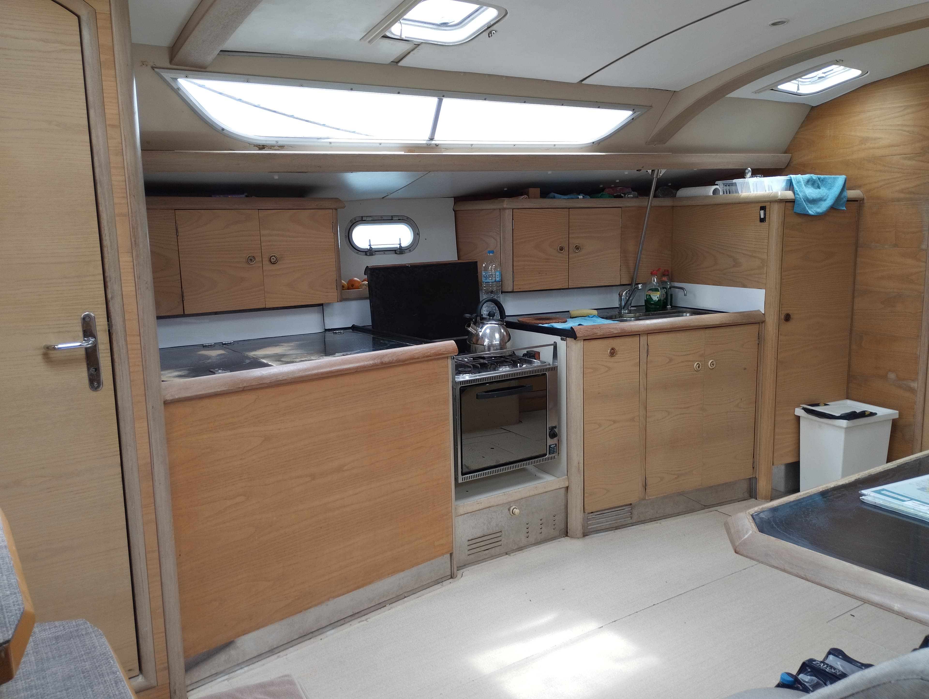 Sun Odyssey 45.1 - photo 4