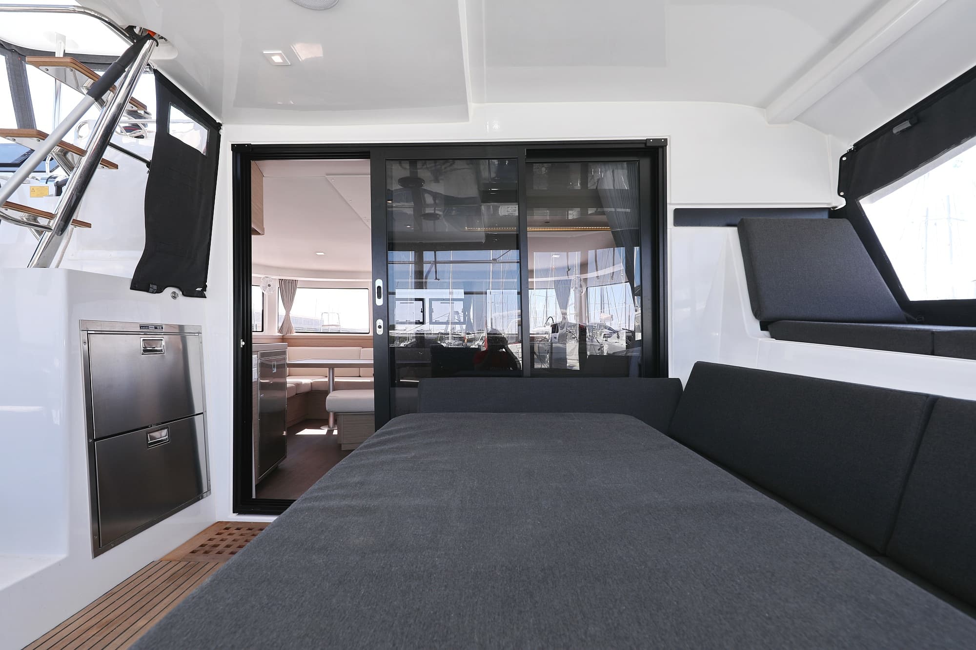 Lagoon 42 - photo 33