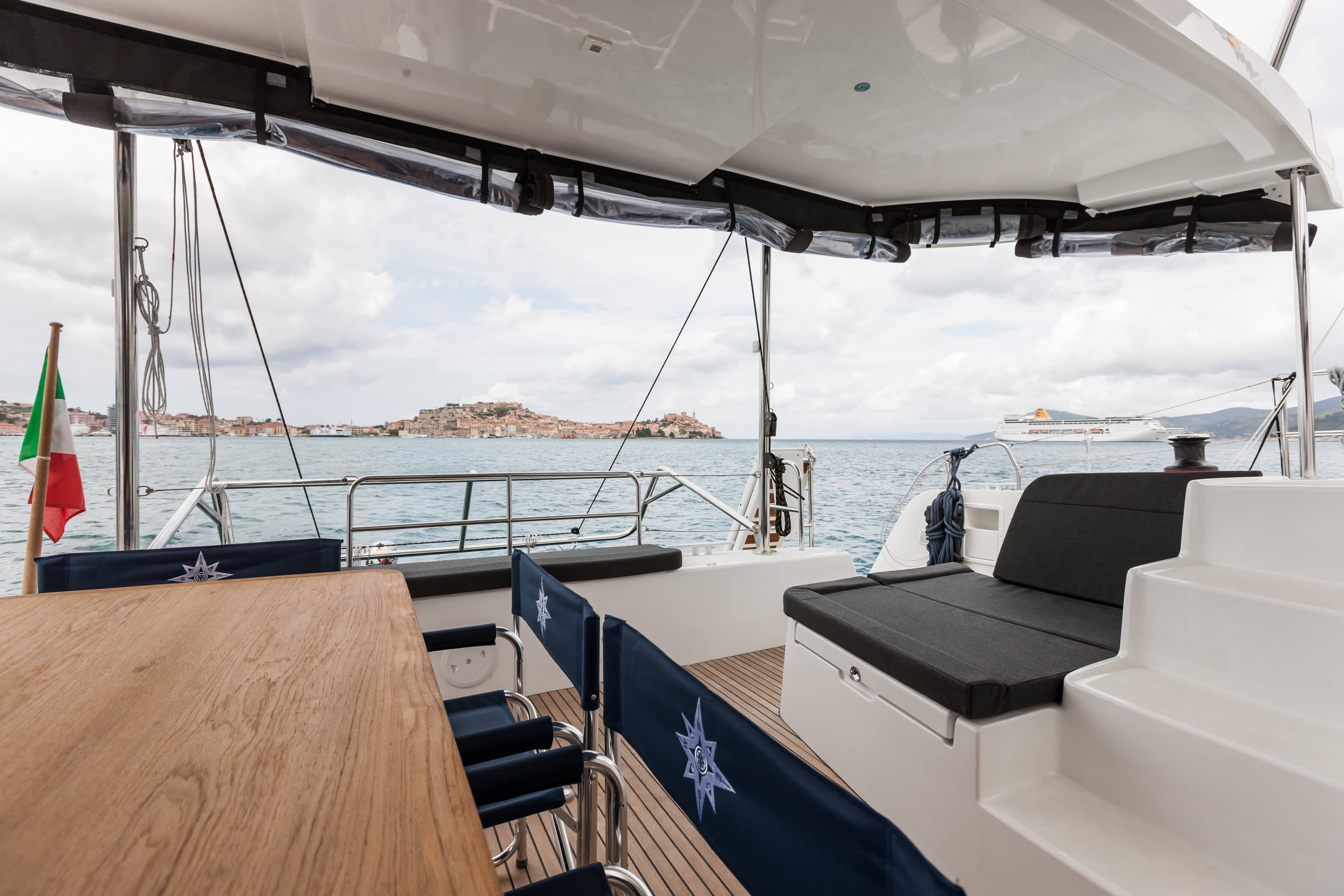 Lagoon 42 - photo 63