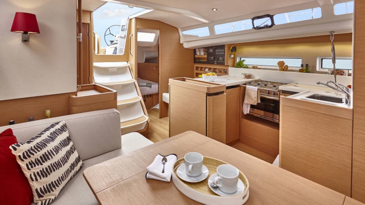 Sun Odyssey 440 - photo 5