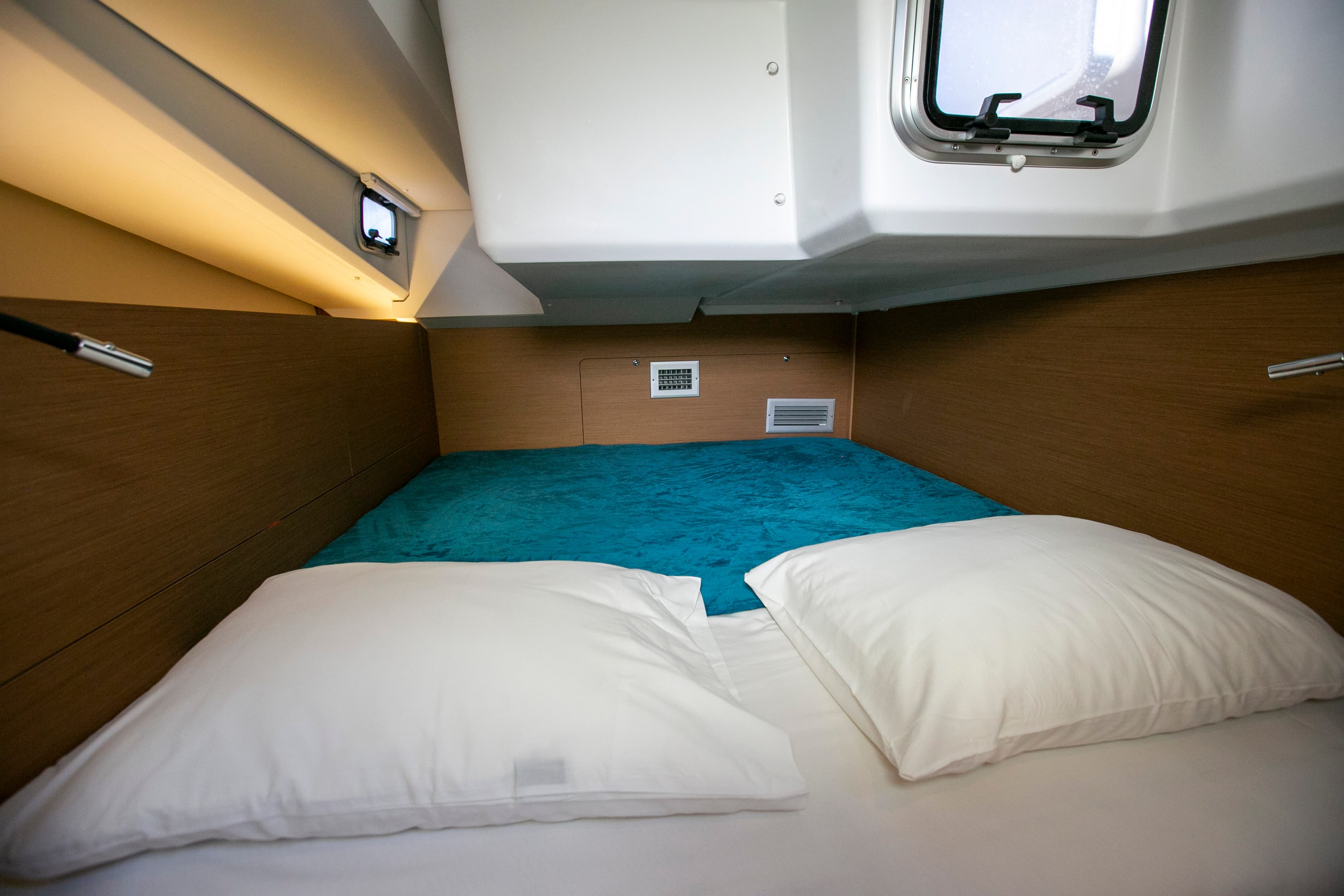 Sun Odyssey 440 - photo 10